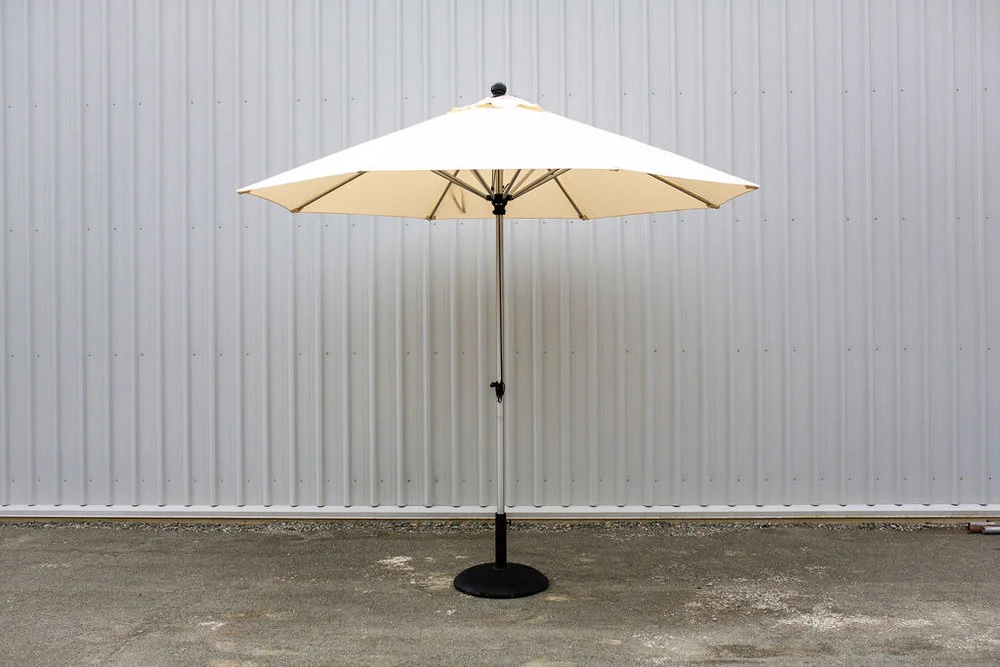 FURNITURE_Market+Umbrella_03.jpg,