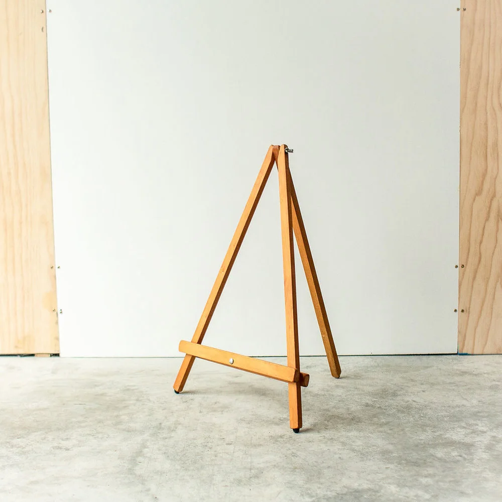 SIGNAGE_SmallWoodenEasel1.jpg