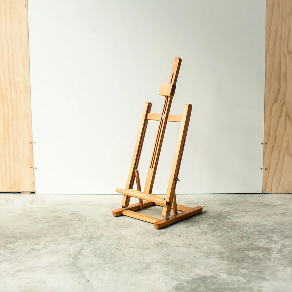 SIGNAGE_SmallWoodenEasel2.jpg