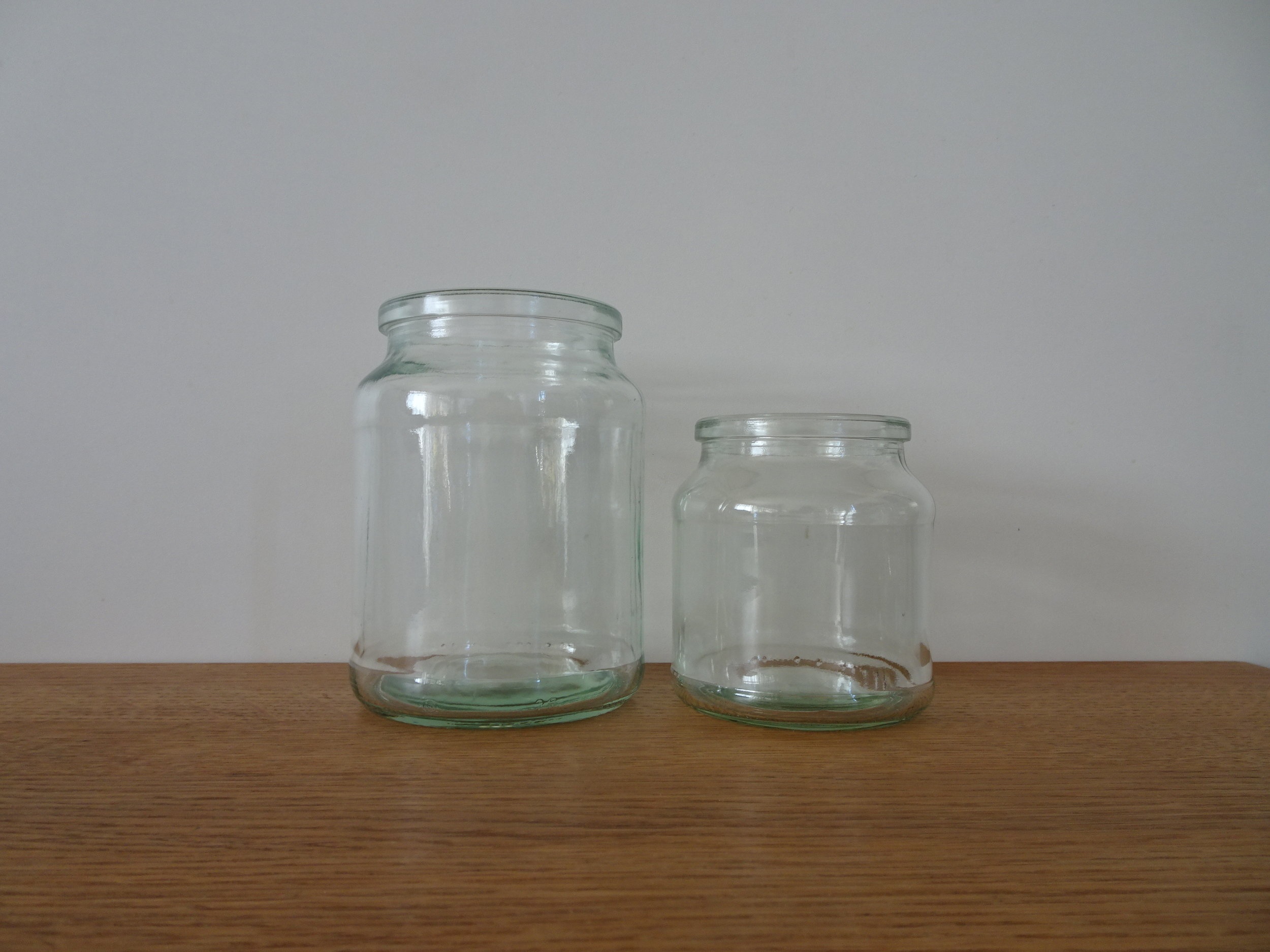 DECORATIVE_Small Glass Jar_01
