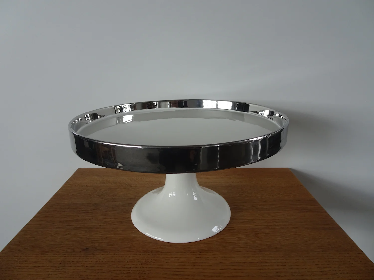 DECORATIVE_Ceramic Cake Stand_01