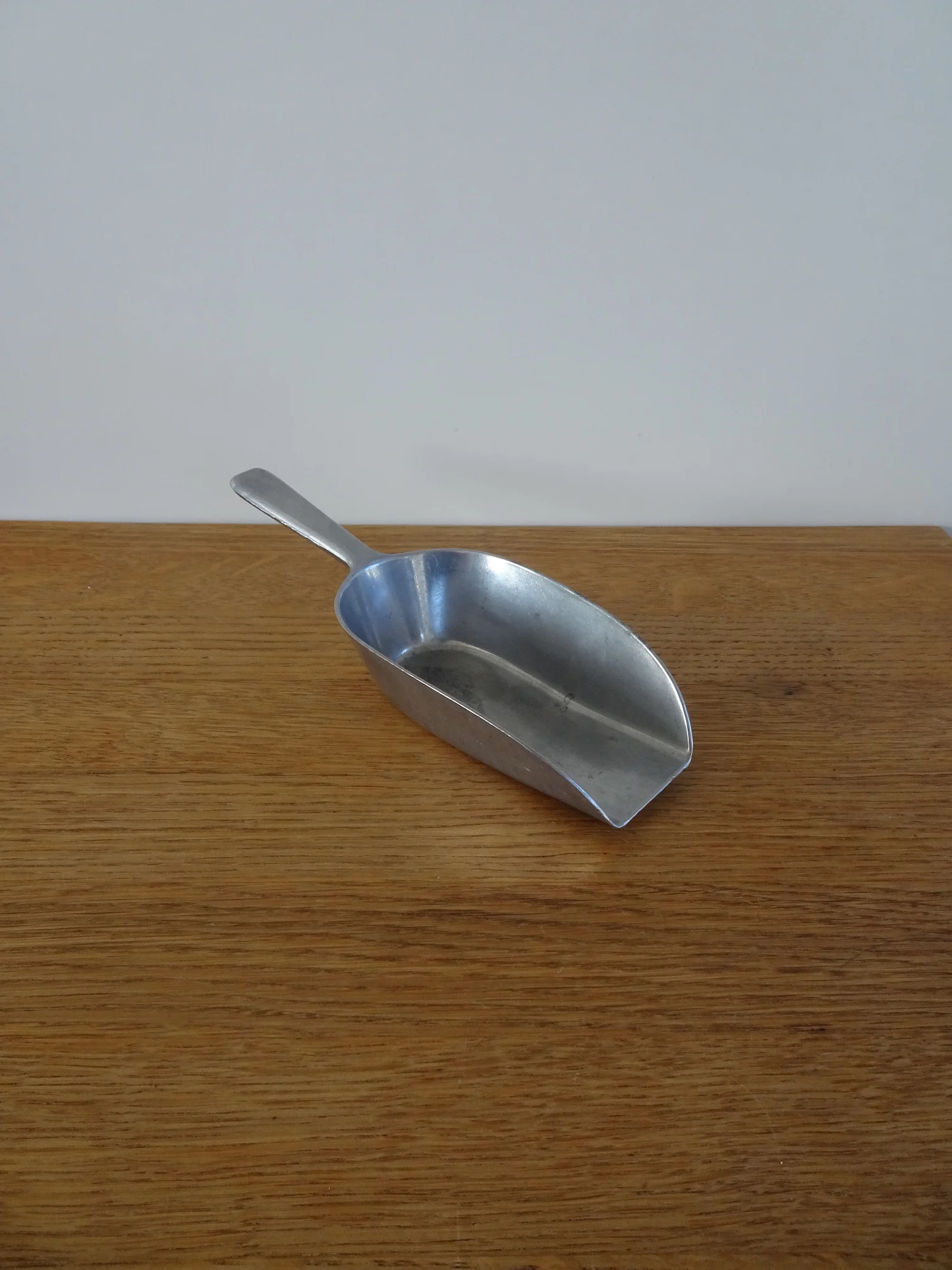 DECORATIVE_Vintage Confetti Scoop_01