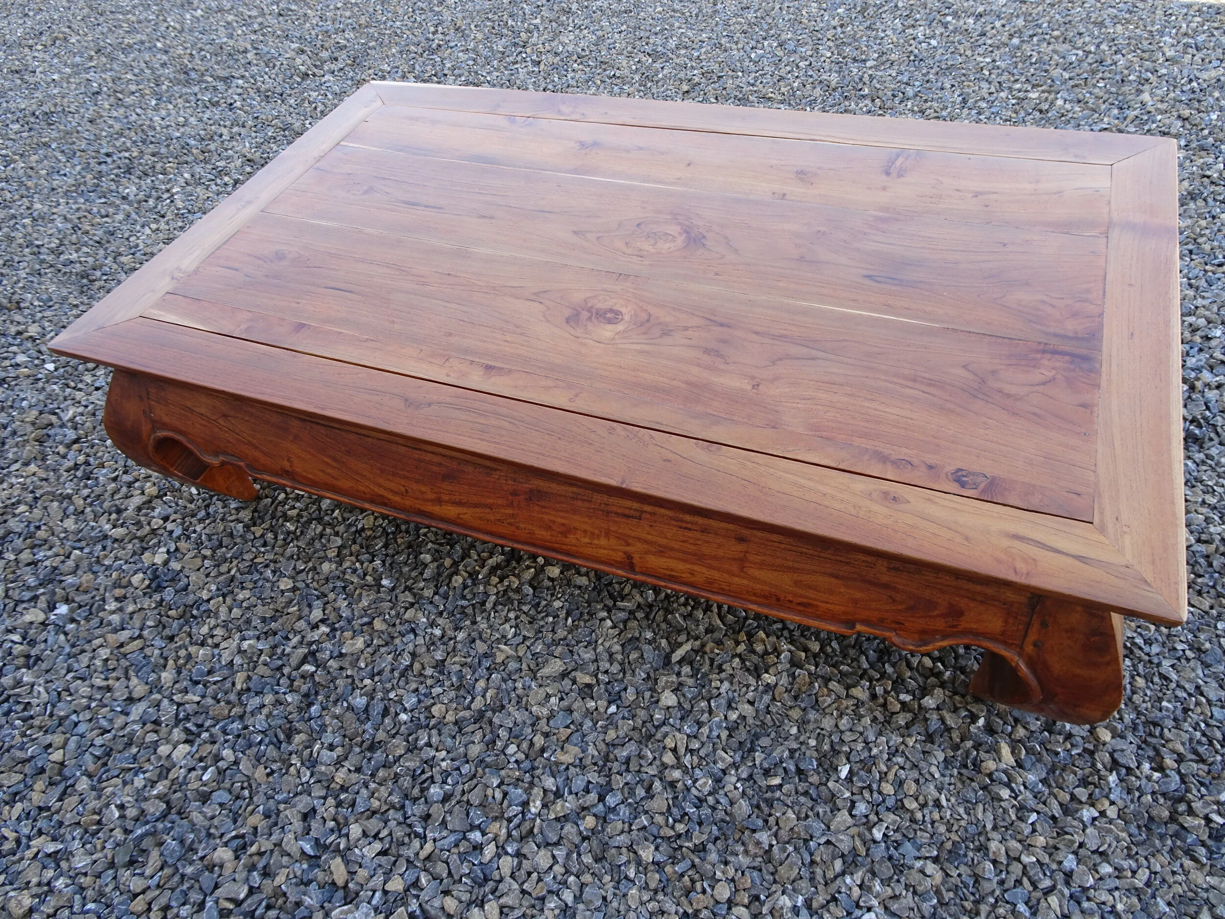 FURNITURE_Large Balinese Coffee Table_01