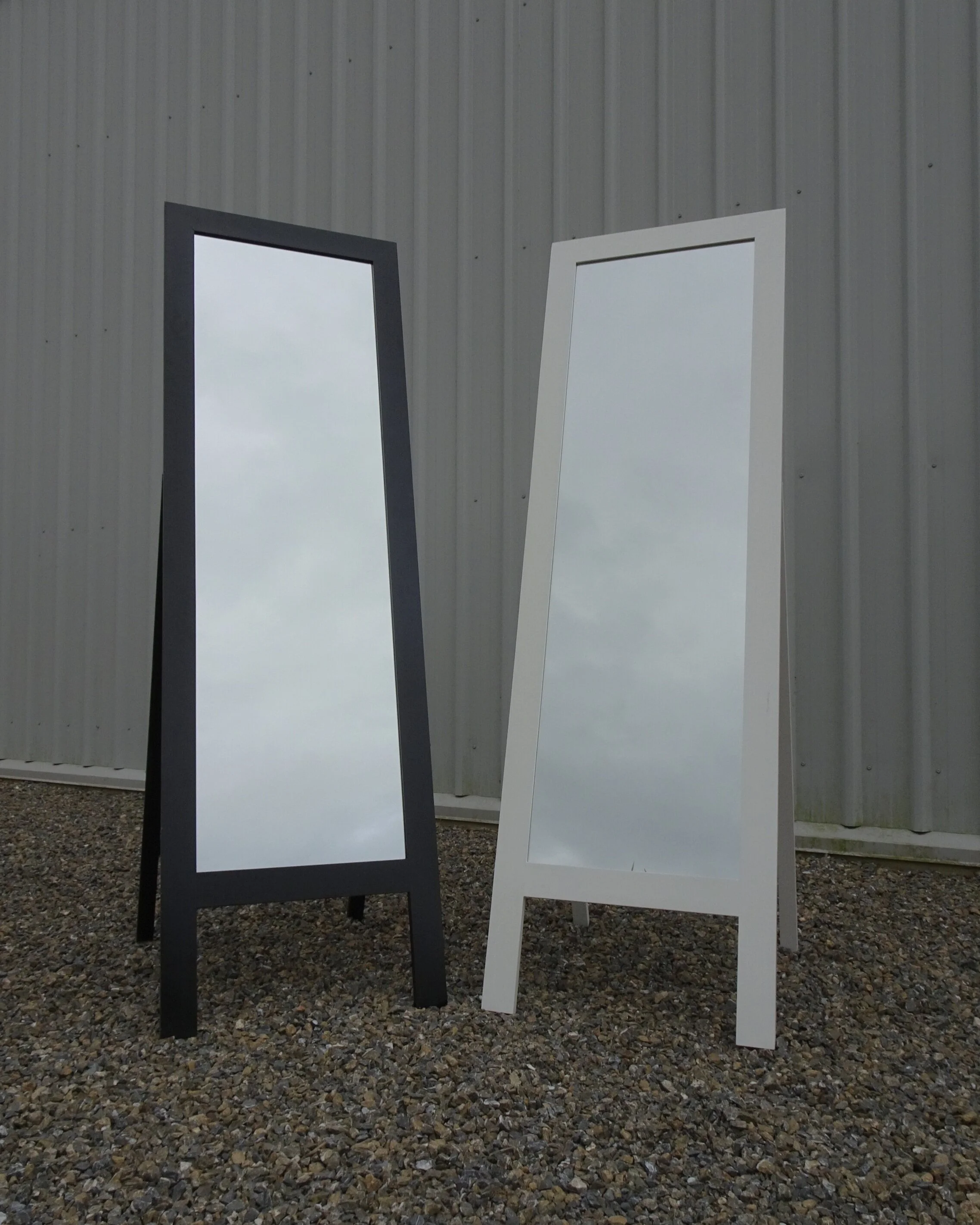 MORE GK_Standing Mirror_01