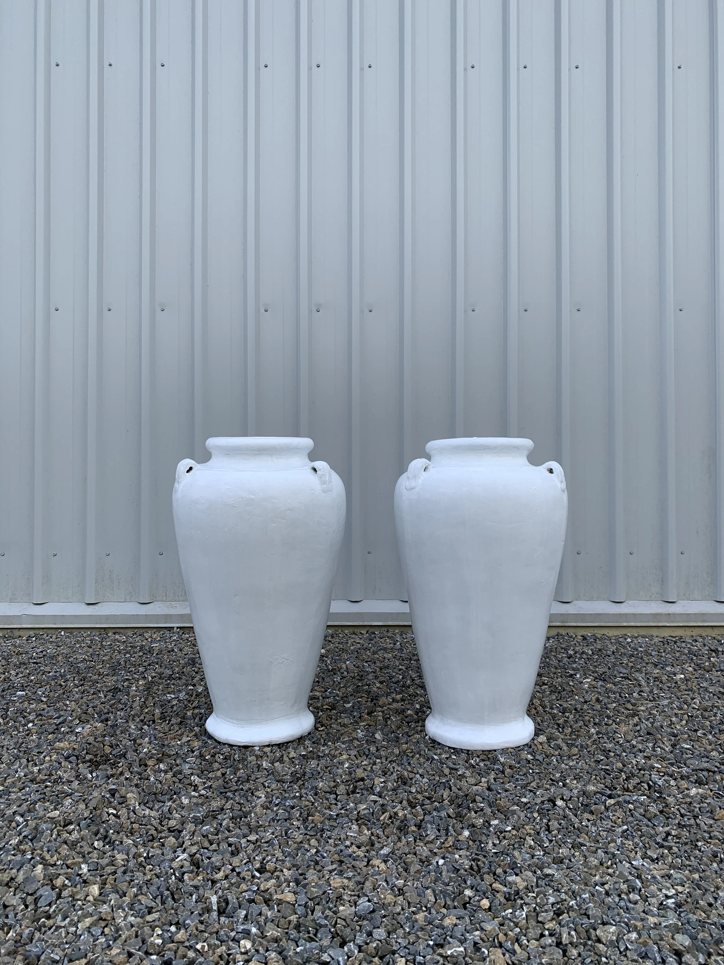 ARCHWAYS_TERRCOTTA VASE SET_01