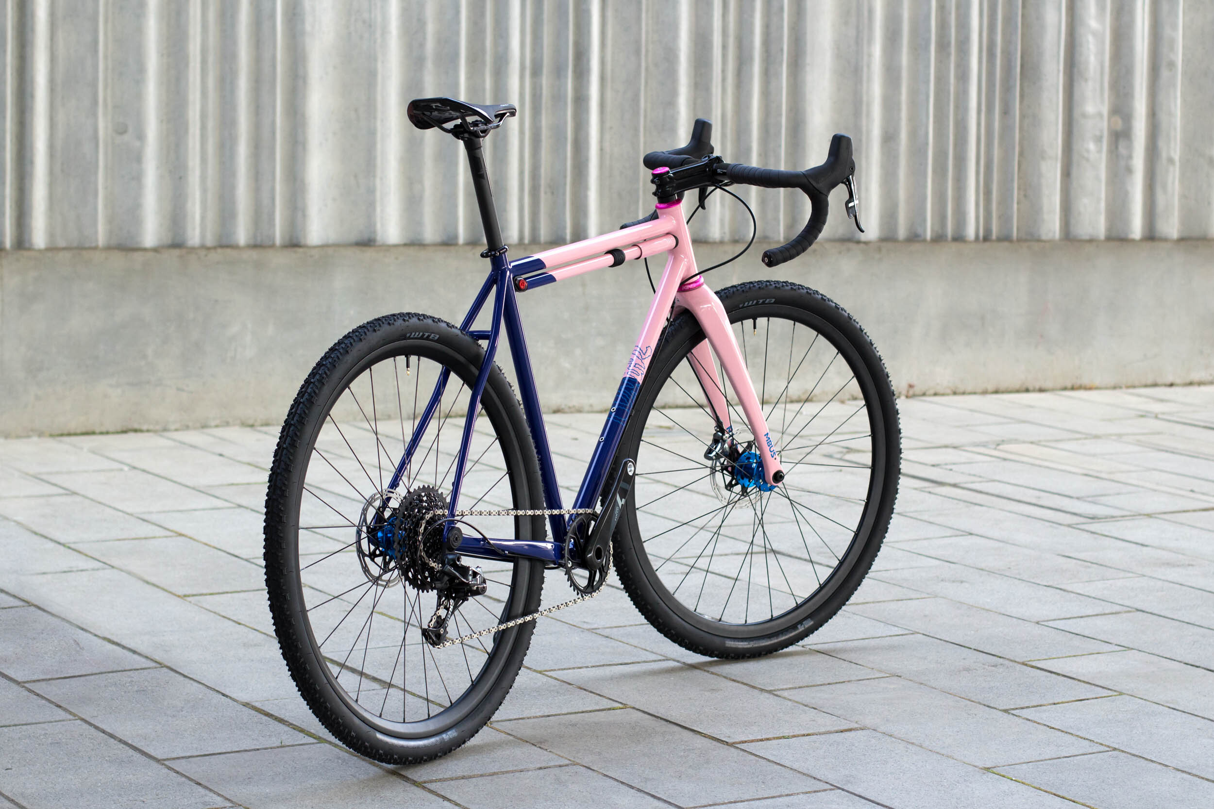 quirk_cycles_peter_lunt_kegety_05.jpg