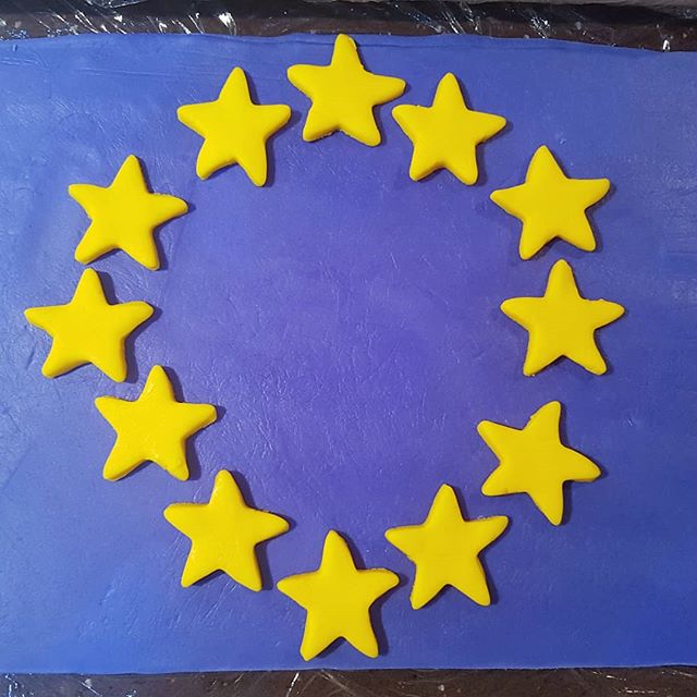 Getting ready for the Europe Week event tomorrow! The decoration may be squint but free food always tastes the best 😊🍰