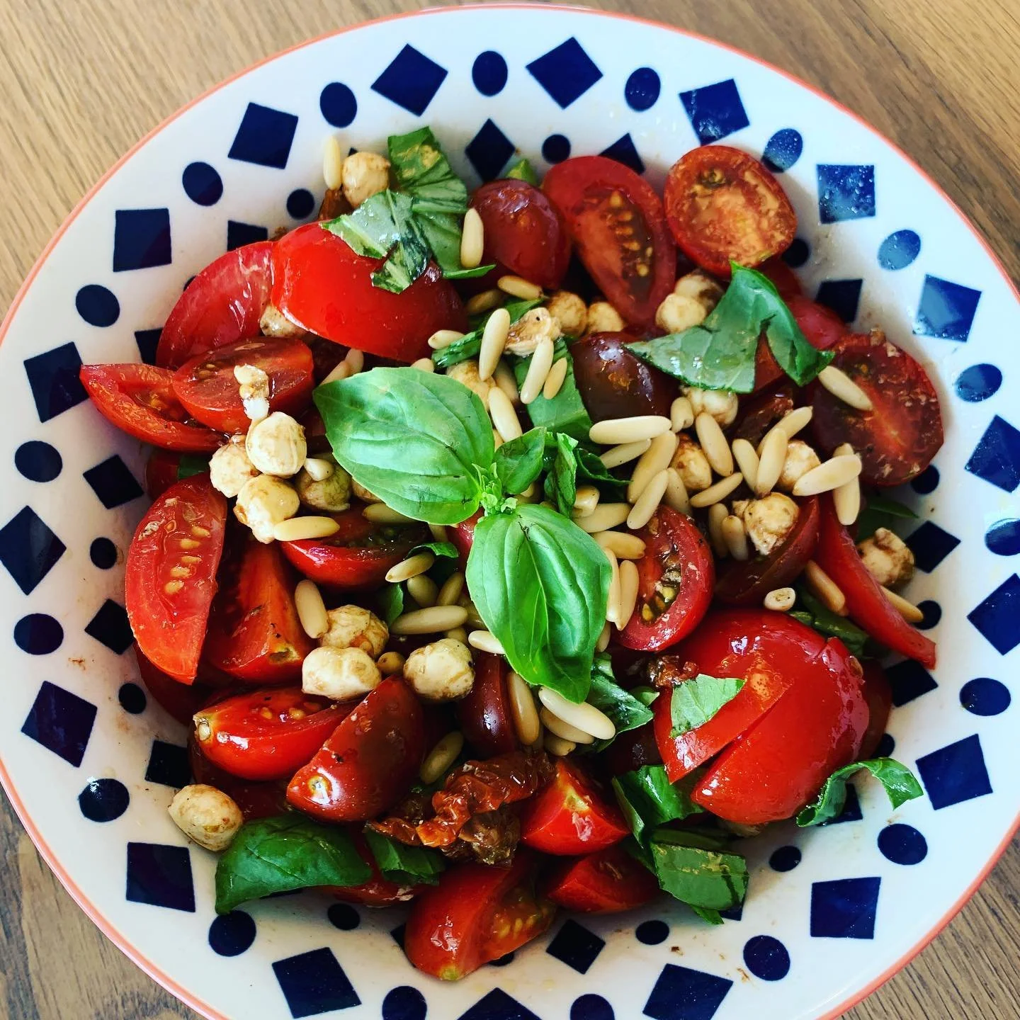 Tomatiger Tomatensalat