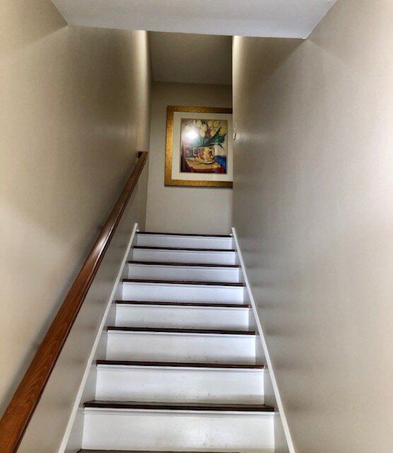 16A-front-stairs.jpg