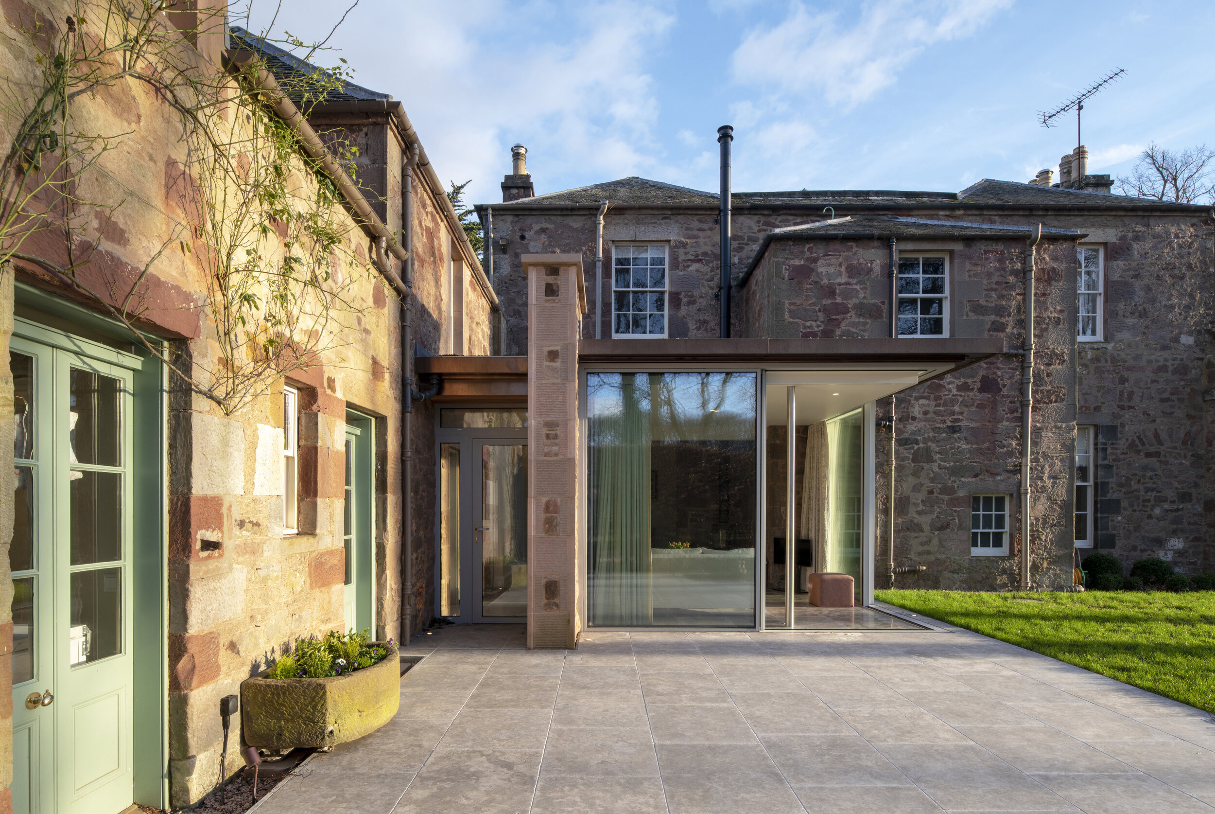 David Blaikie Architects - Garden Room East Lothian 4 (c) Paul Zanre.jpg