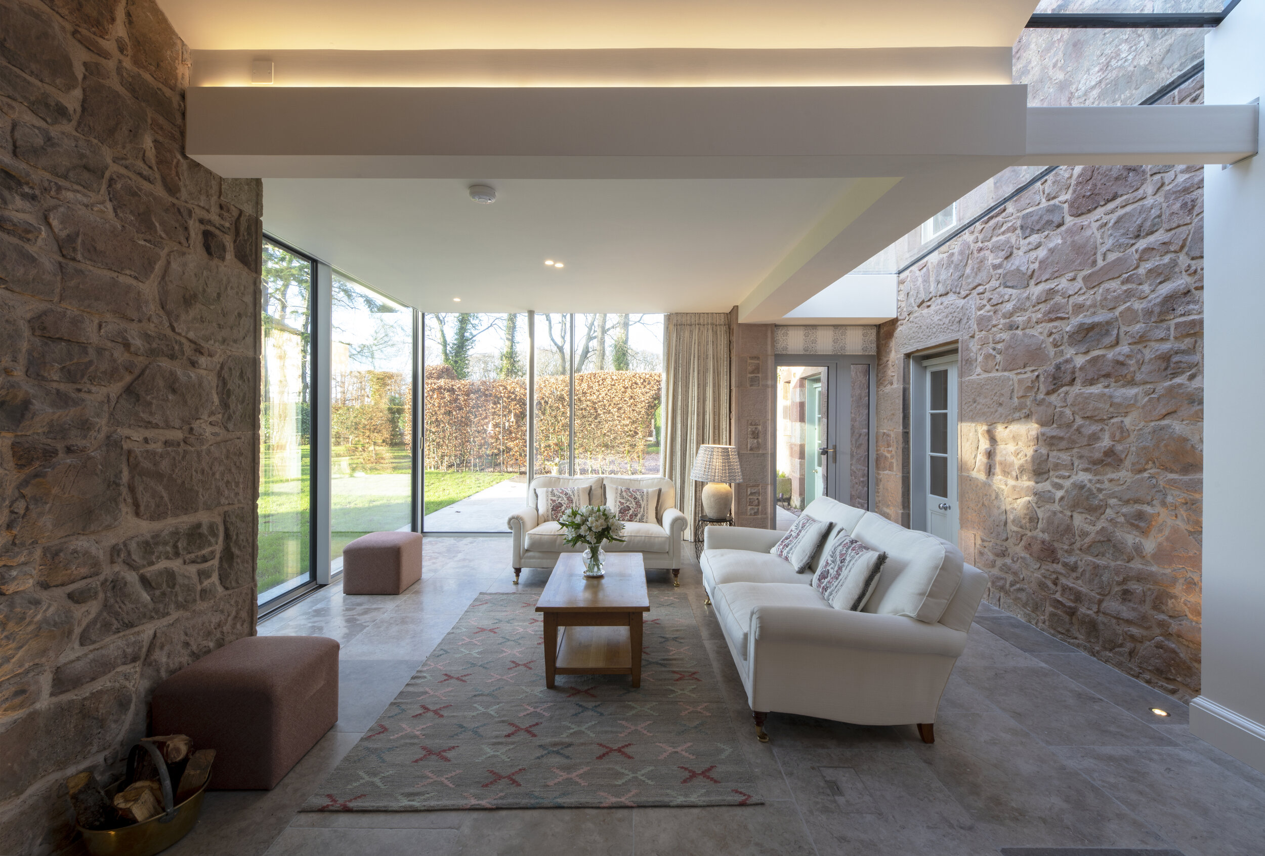 David Blaikie Architects - Garden Room East Lothian 7 (c) Paul Zanre.jpg