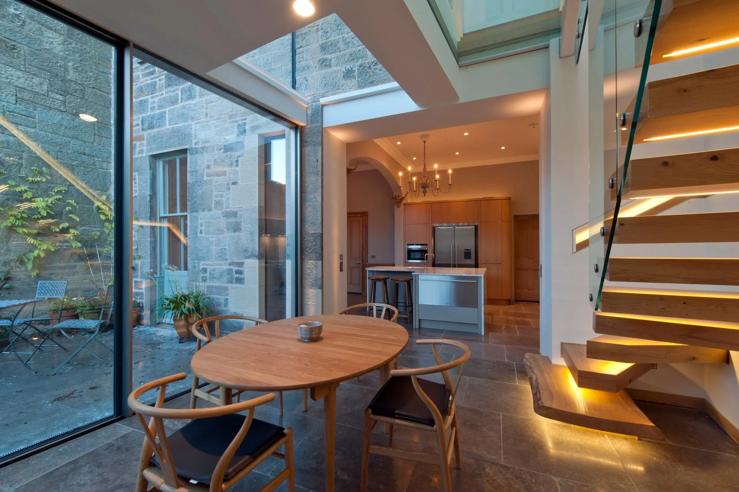 David+Blaikie+Architects_East+Claremont+Street+01+Zanre.jpg