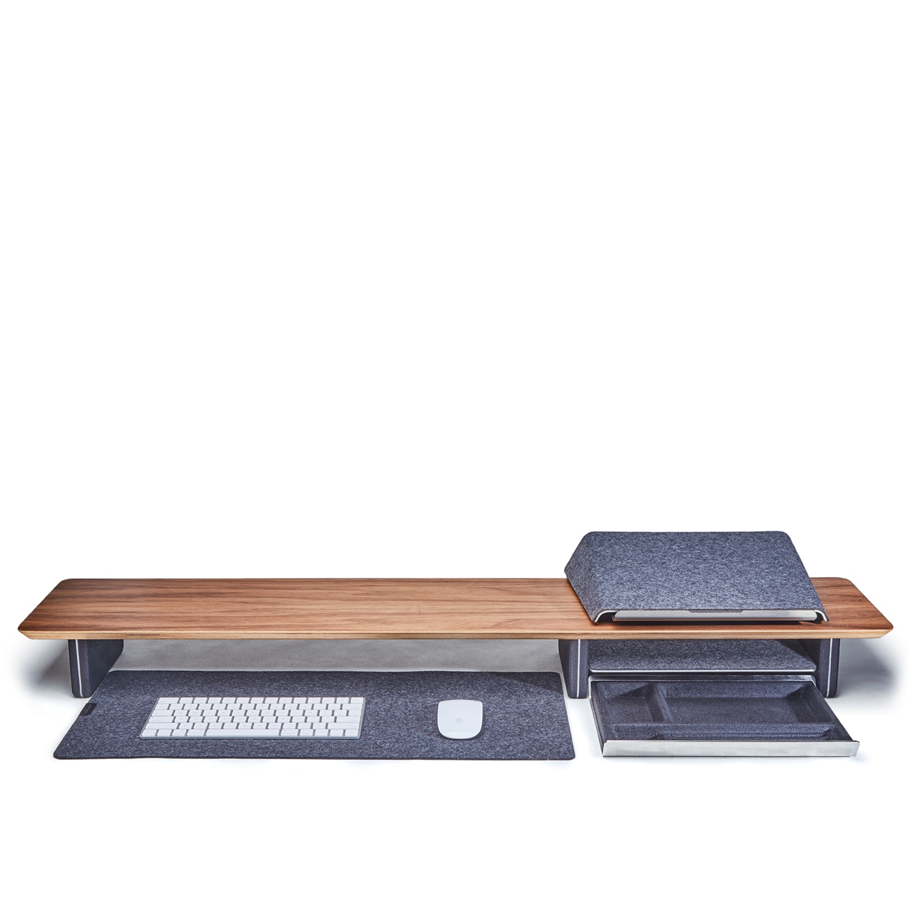 http---grovemade.com-shop-static-shop-variant-walnut-desk-02-bundle-galA-A1.jpg?_v=1504653970.01.jpeg