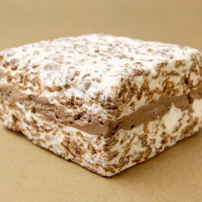 cocoa-concoction-marshmallow-crispies-8-pack.c38774f42932a87a8390475a522de45d.png.jpeg