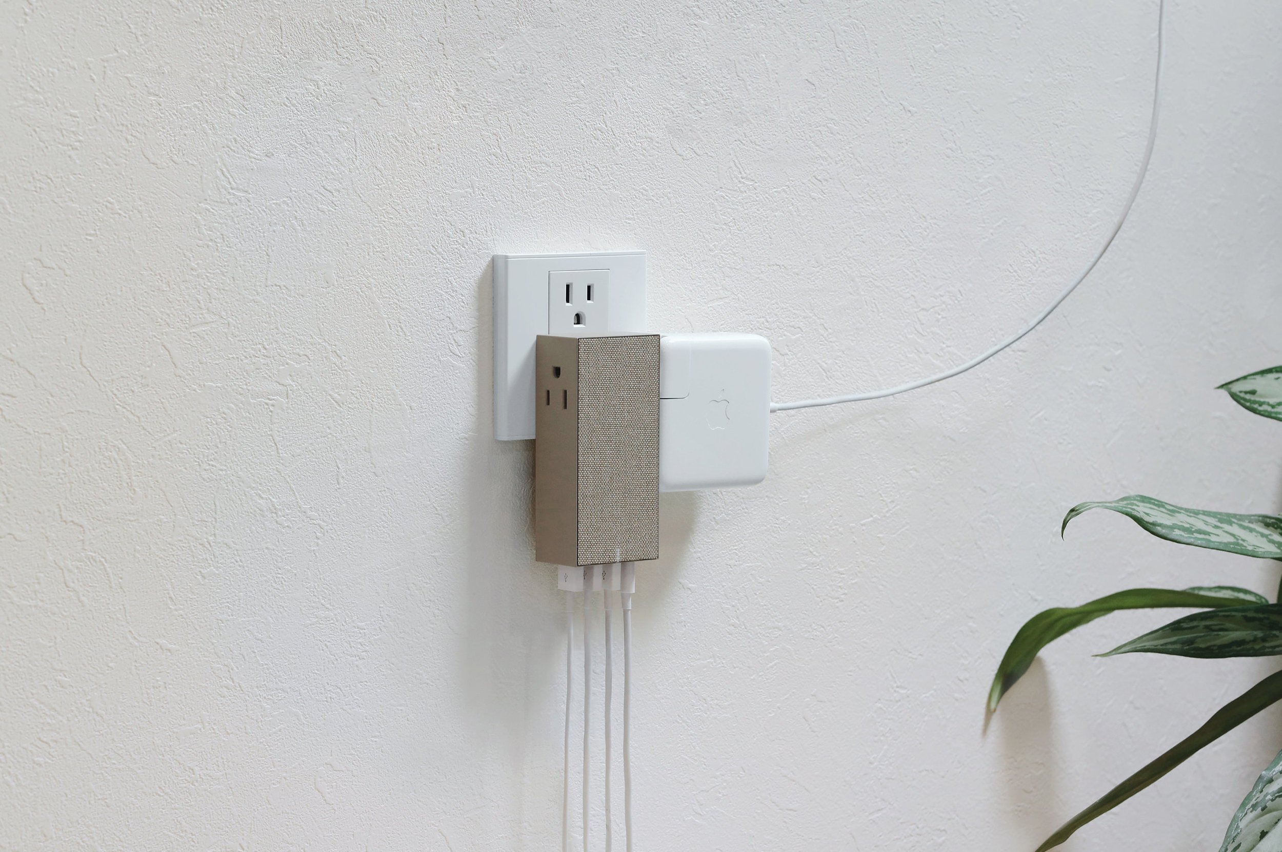 smart-hub-charger-tile1.jpg