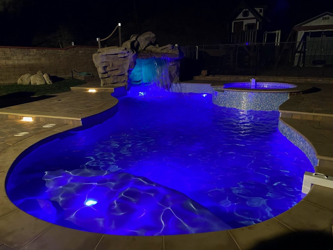 Pool8.jpg