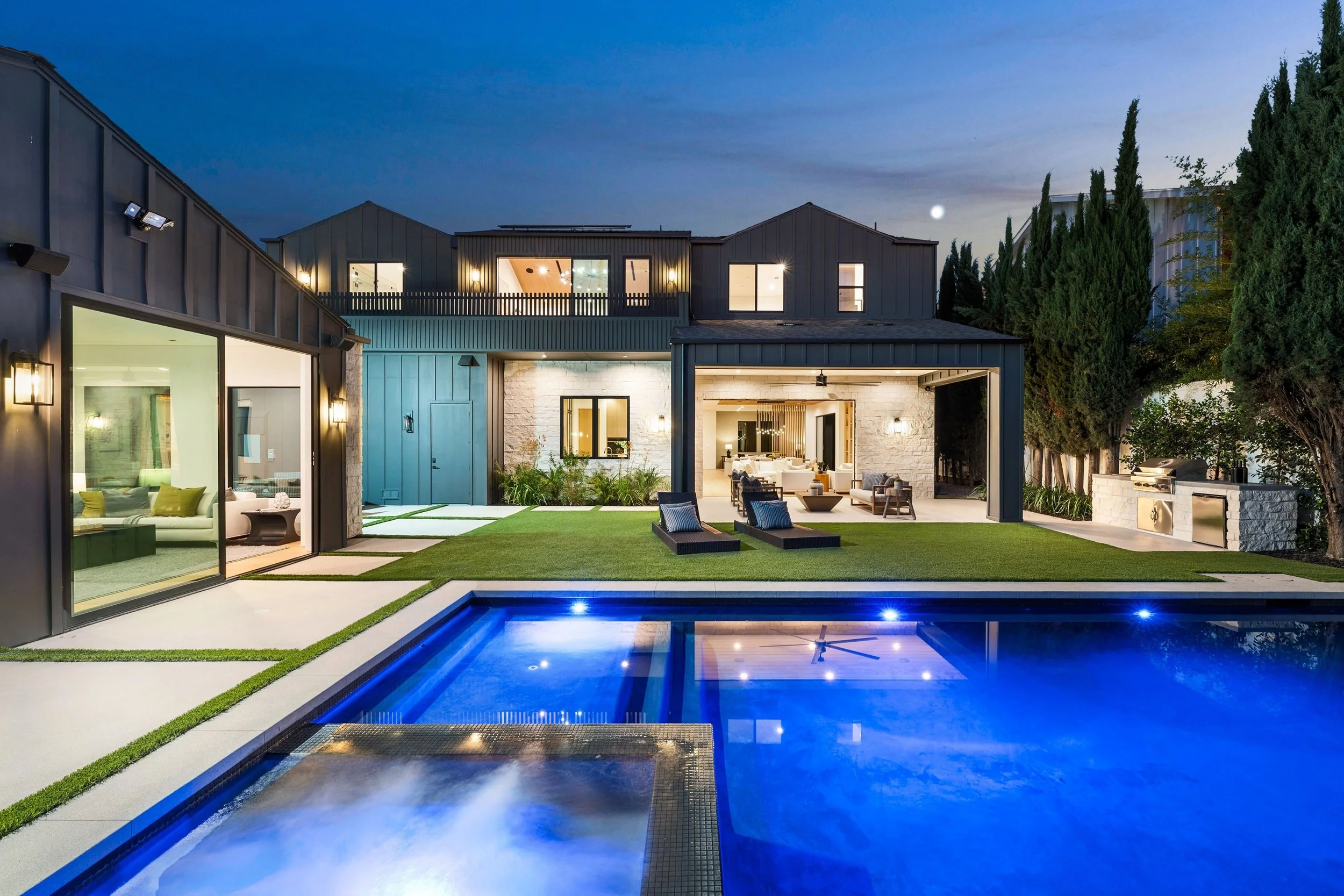 Custom pool 4.jpg
