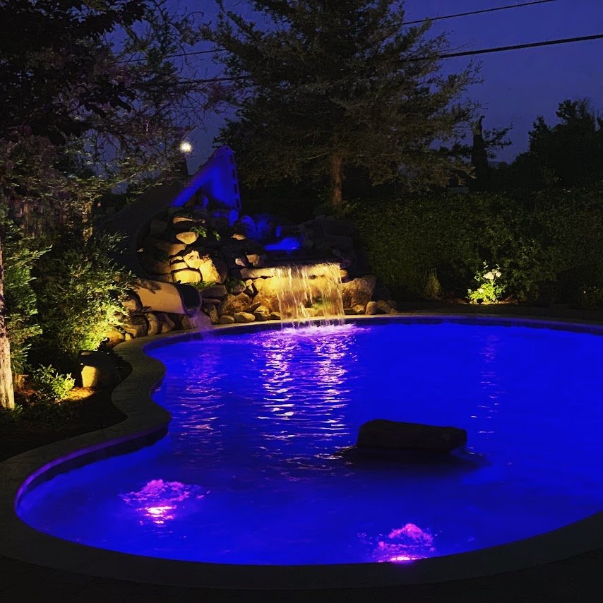 Pool18.jpg