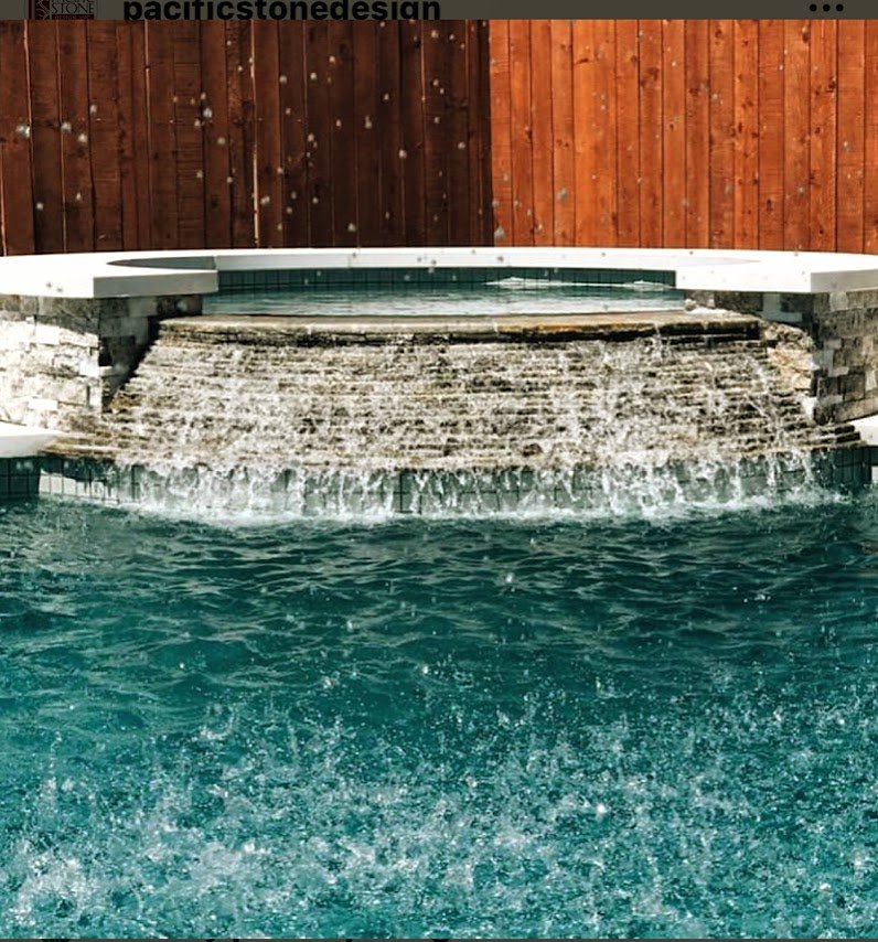 Pool32.jpg