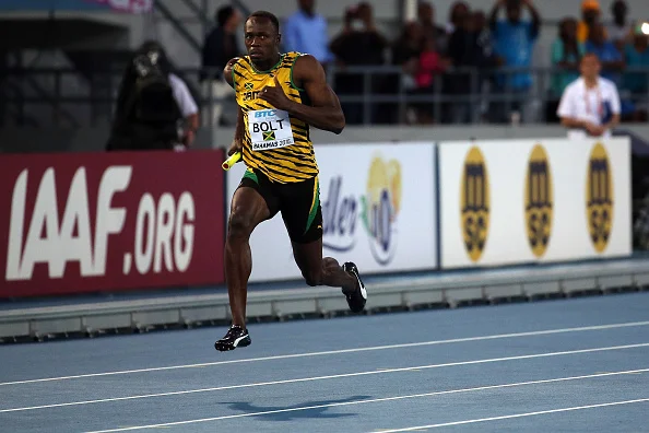 Bolt gets crowd love, a dose of U.S. "respect"