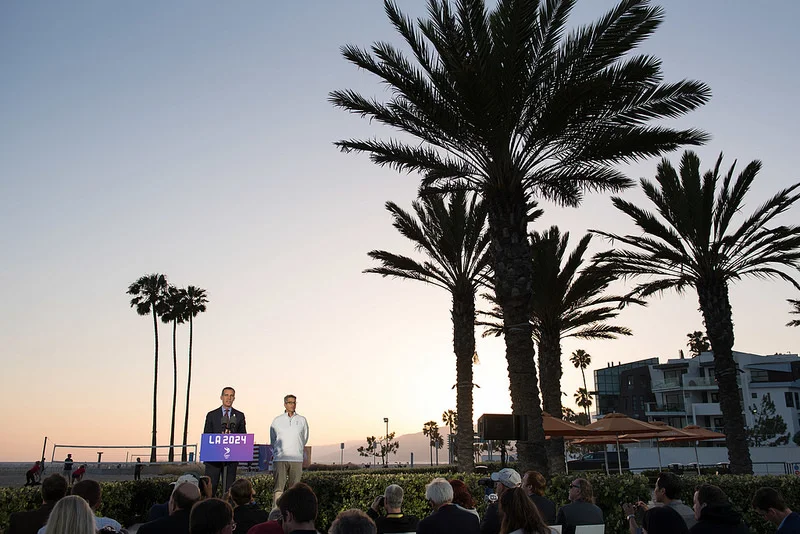 What we've got here, IOC: godawful failure to communicate