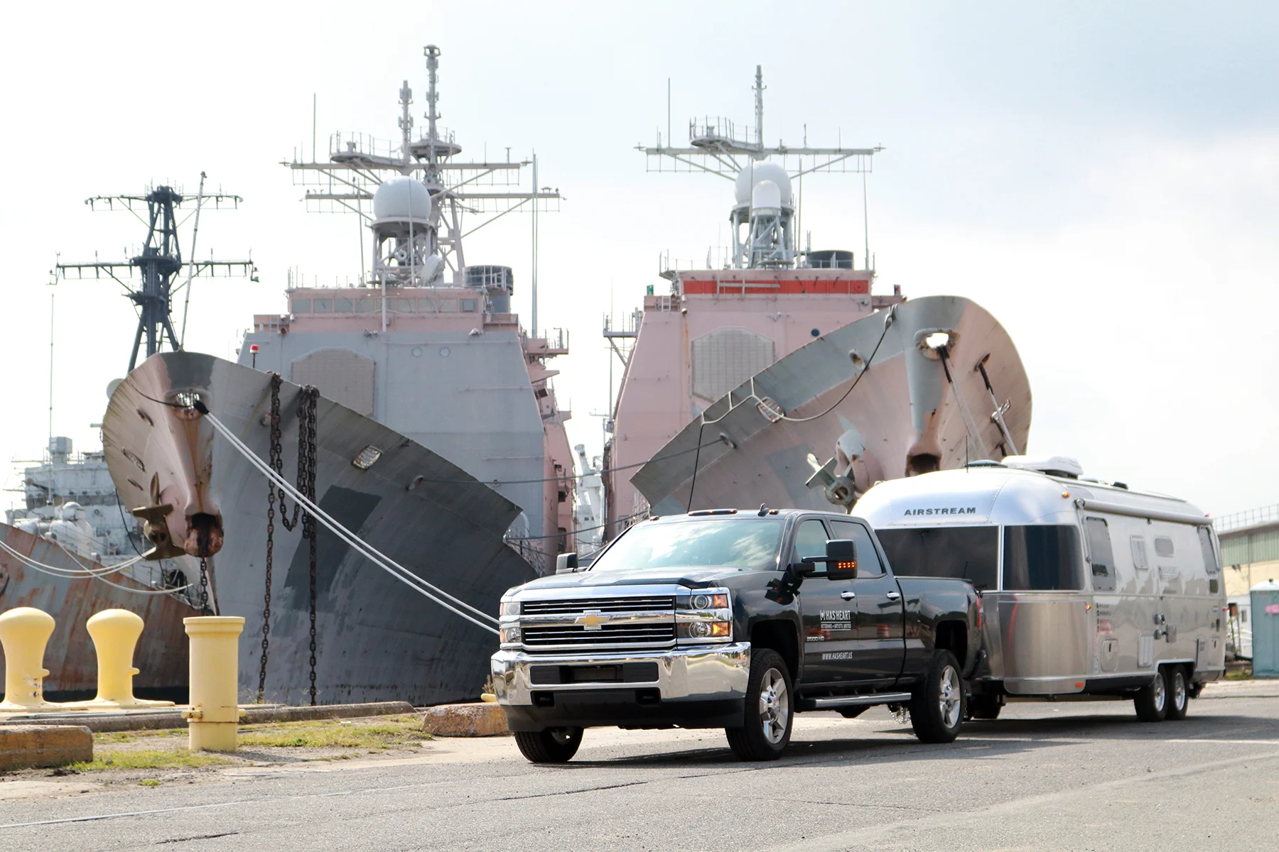 truck+airstream-navyyard05.jpg