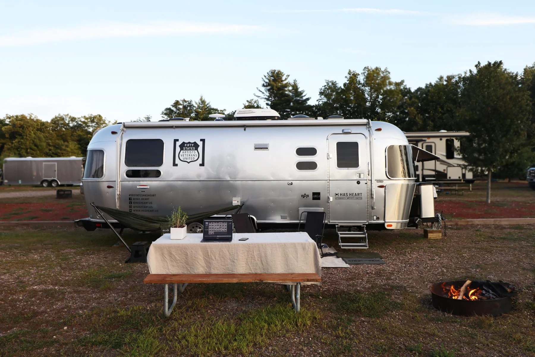 07-CT-journey-airstream-bearcreekrvpark.jpg