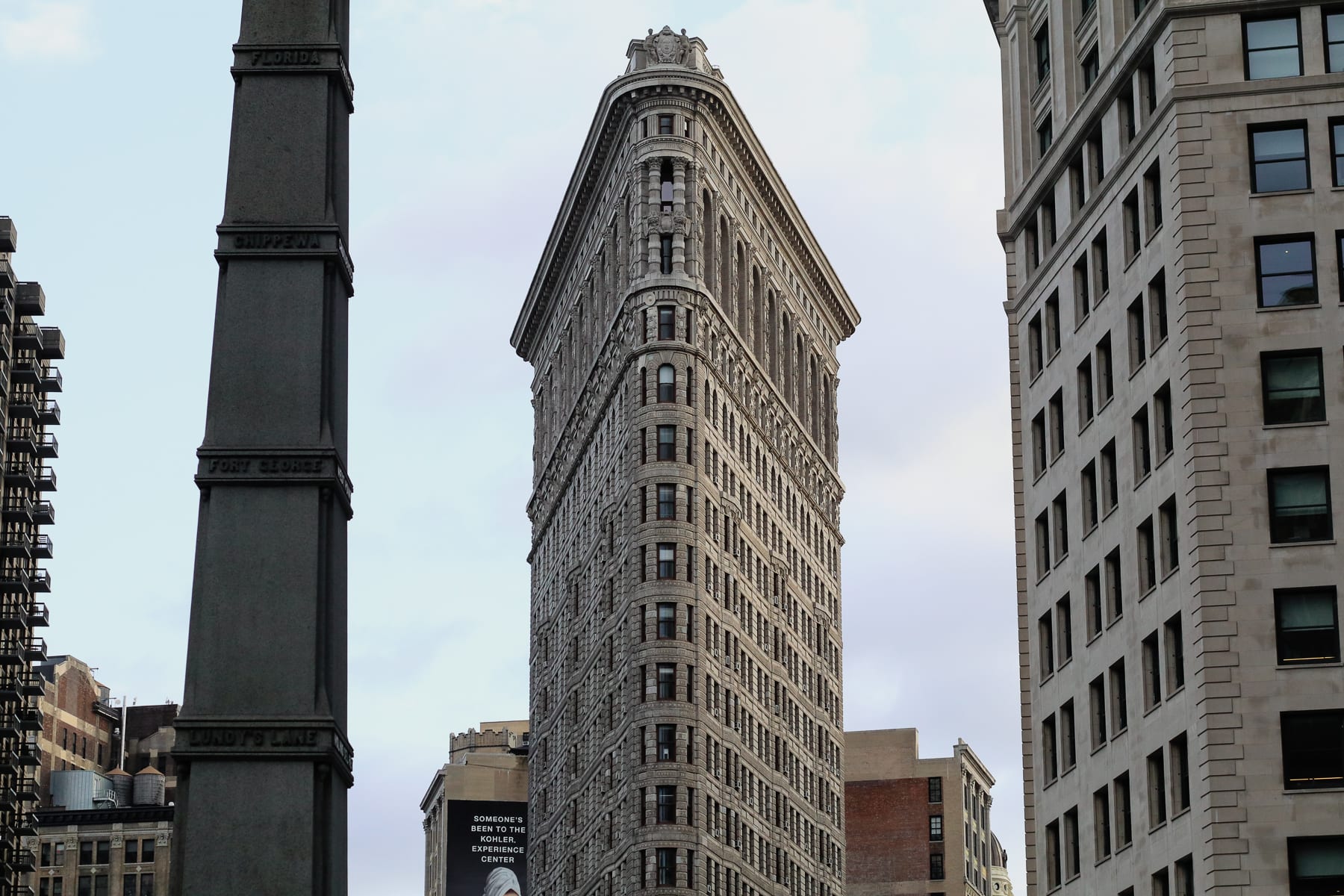 08-NY-journey-ironbuilding01.jpg