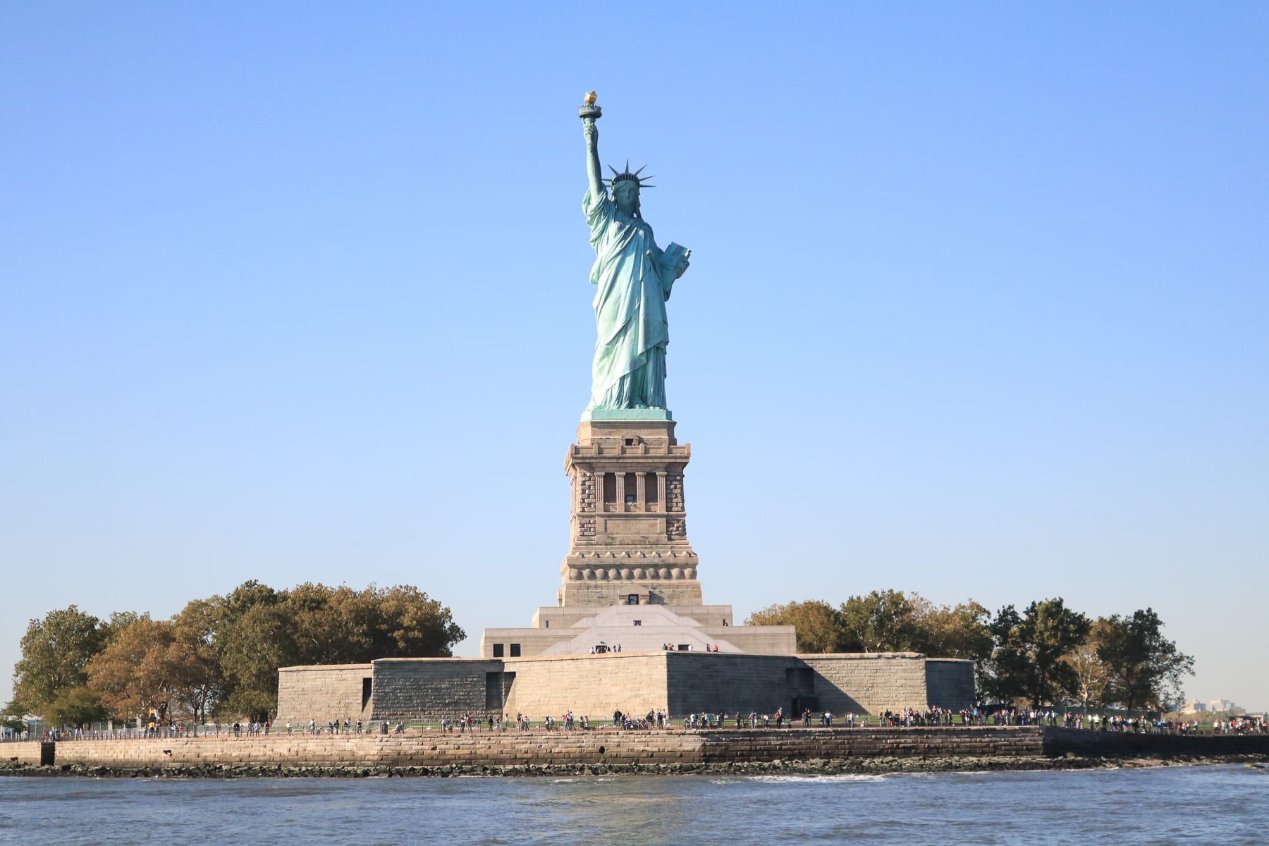 08-NY-journey-ladyliberty03-1.jpg