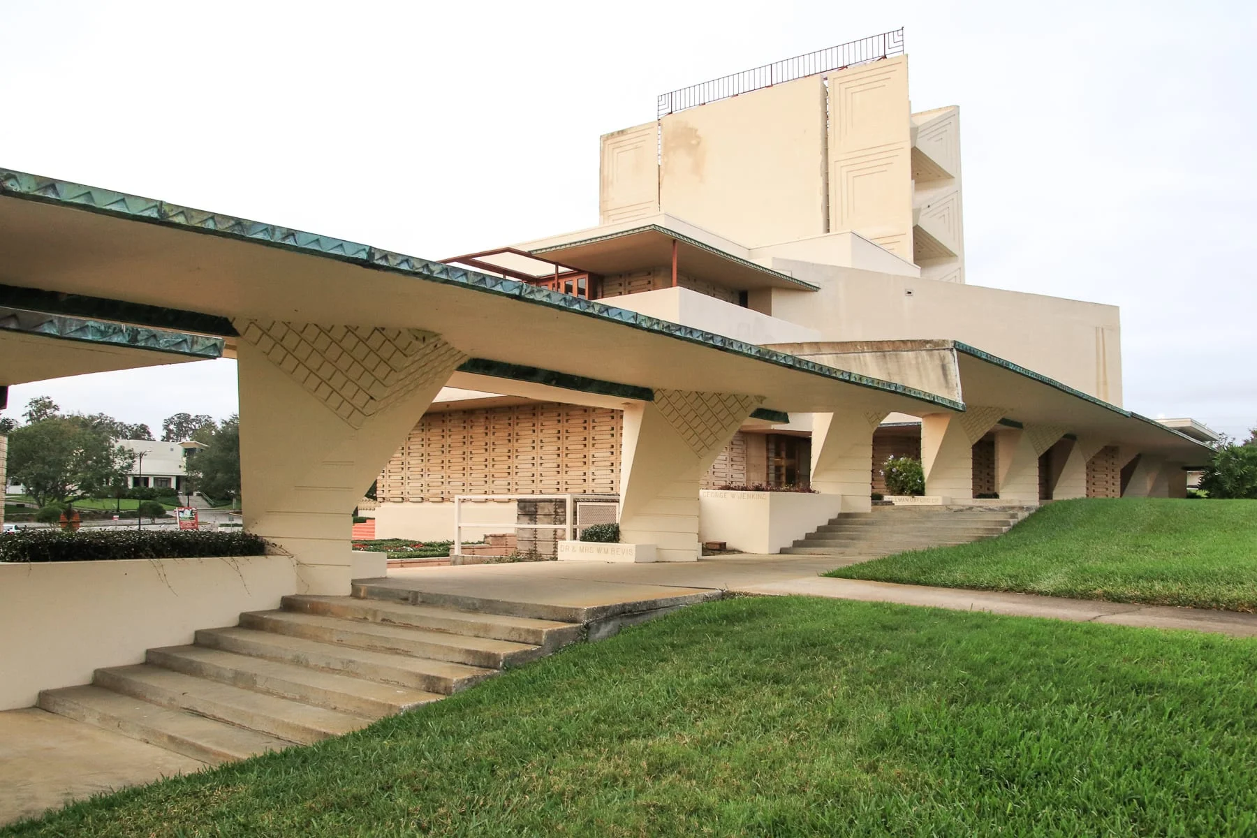 15-FL-journey-franklloydwright-fsc04.jpg