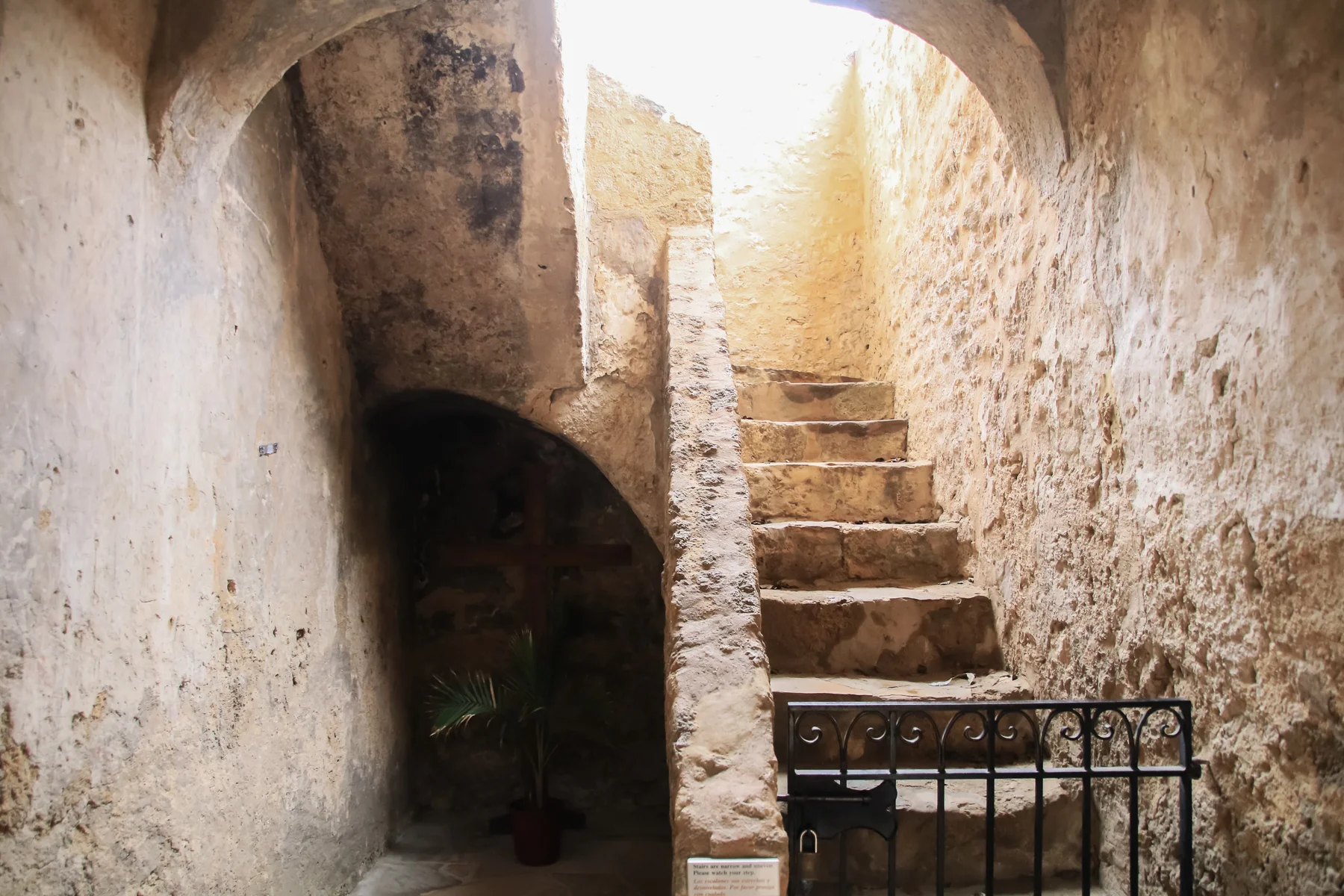 17-TX-journey-sanantonio13.jpg