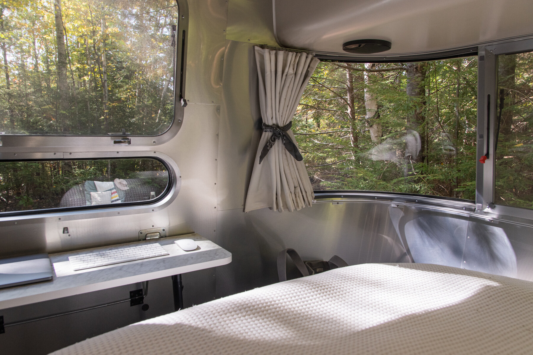 airstream-renovation-after-034.jpg