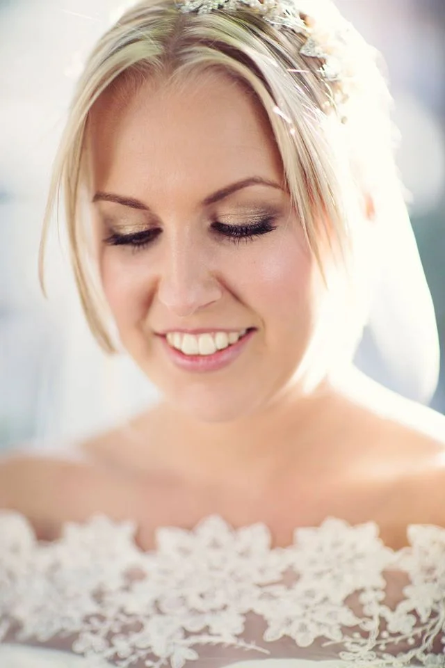Bridal make-up