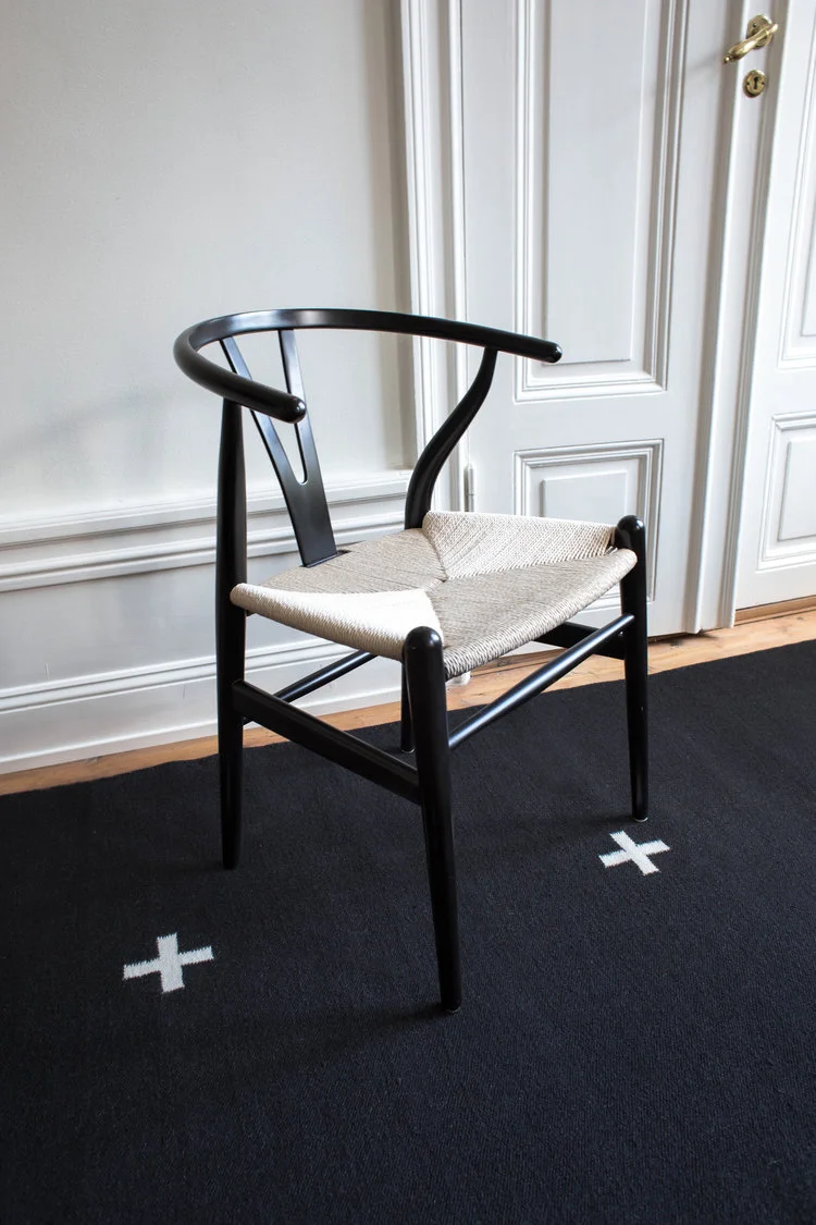 Plus - Charcoal/Cream
