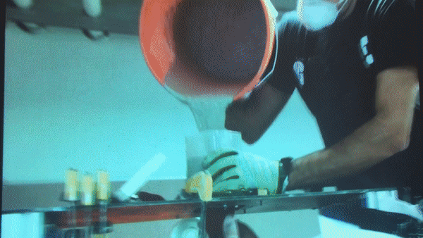 ezgif.com-video-to-gif (3).gif