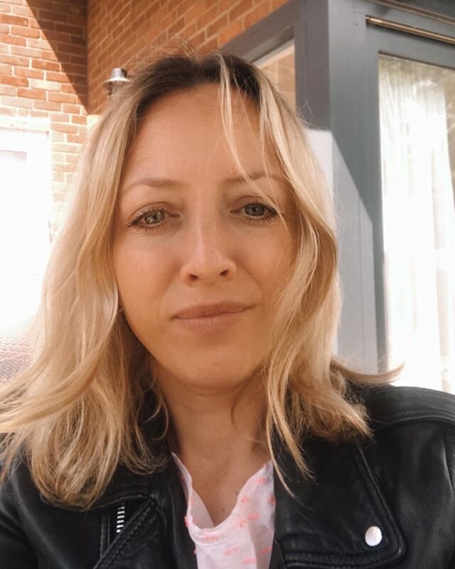 3 things I&rsquo;ve learnt about launching (so far)
⠀⠀⠀⠀⠀⠀⠀⠀⠀
1. There&rsquo;ll never be the &lsquo;perfect time&rsquo; so don&rsquo;t put it off - global pandemic or not! I pushed the launch of my course back twice &amp; would have continued to do s