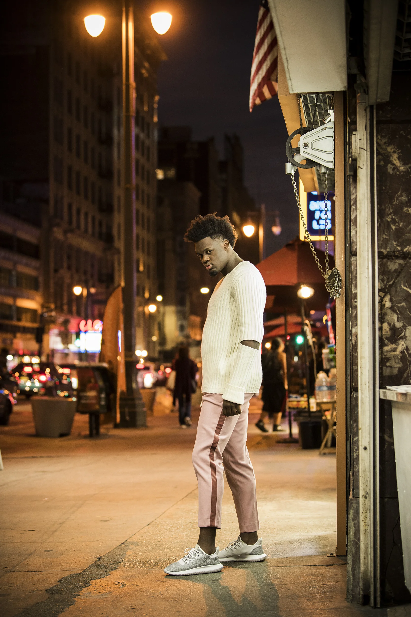 20171103_Adidas_TubularShadow_UglyGod_STREET_01-00428.jpg