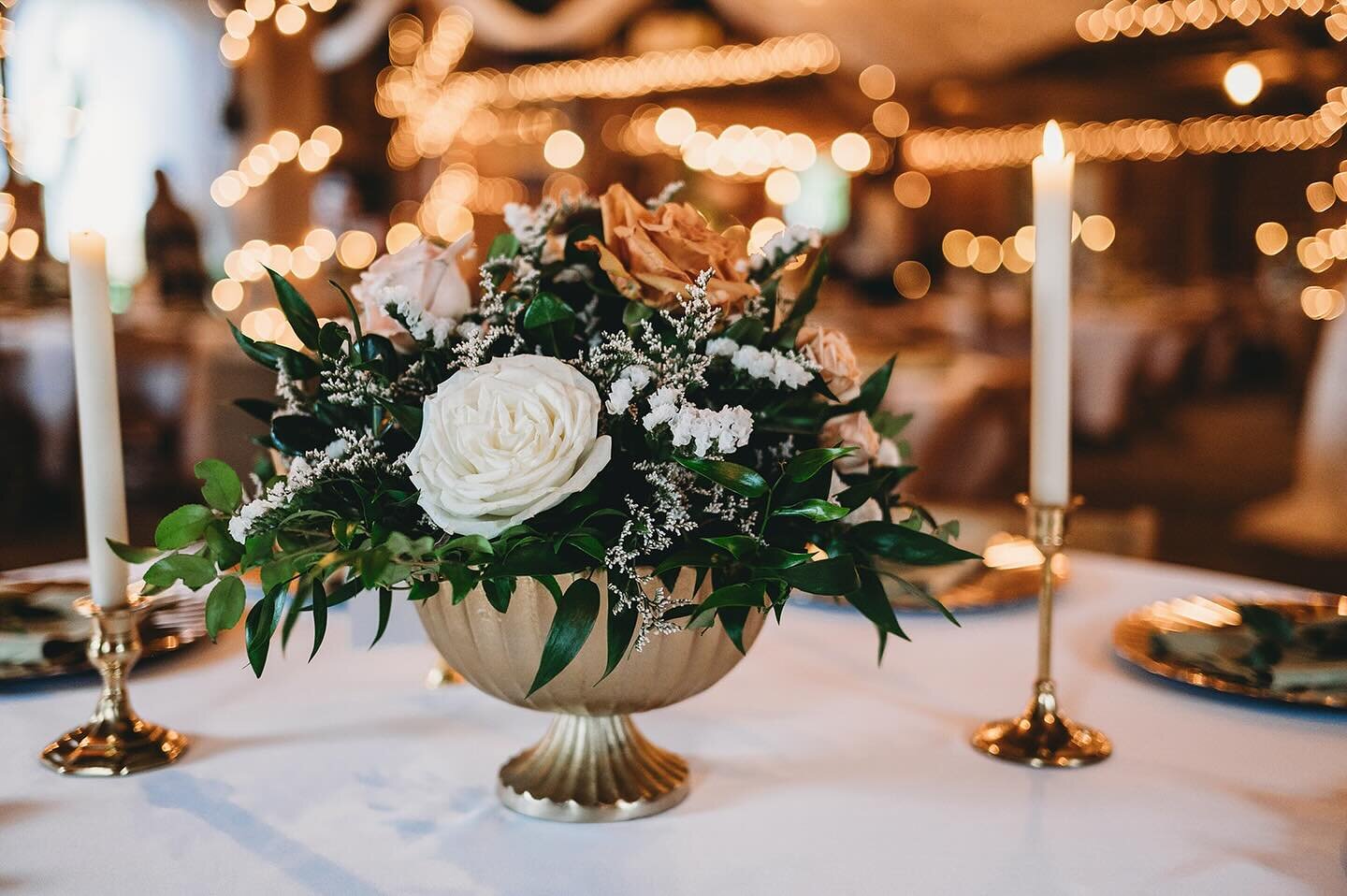 We love the compote bowl this is a versatile floral design component. Low enough for people to see over but stunning! We recommend mixing these in to your over all design. But! Not all compote arrangements are equal so we always make sure to make imp