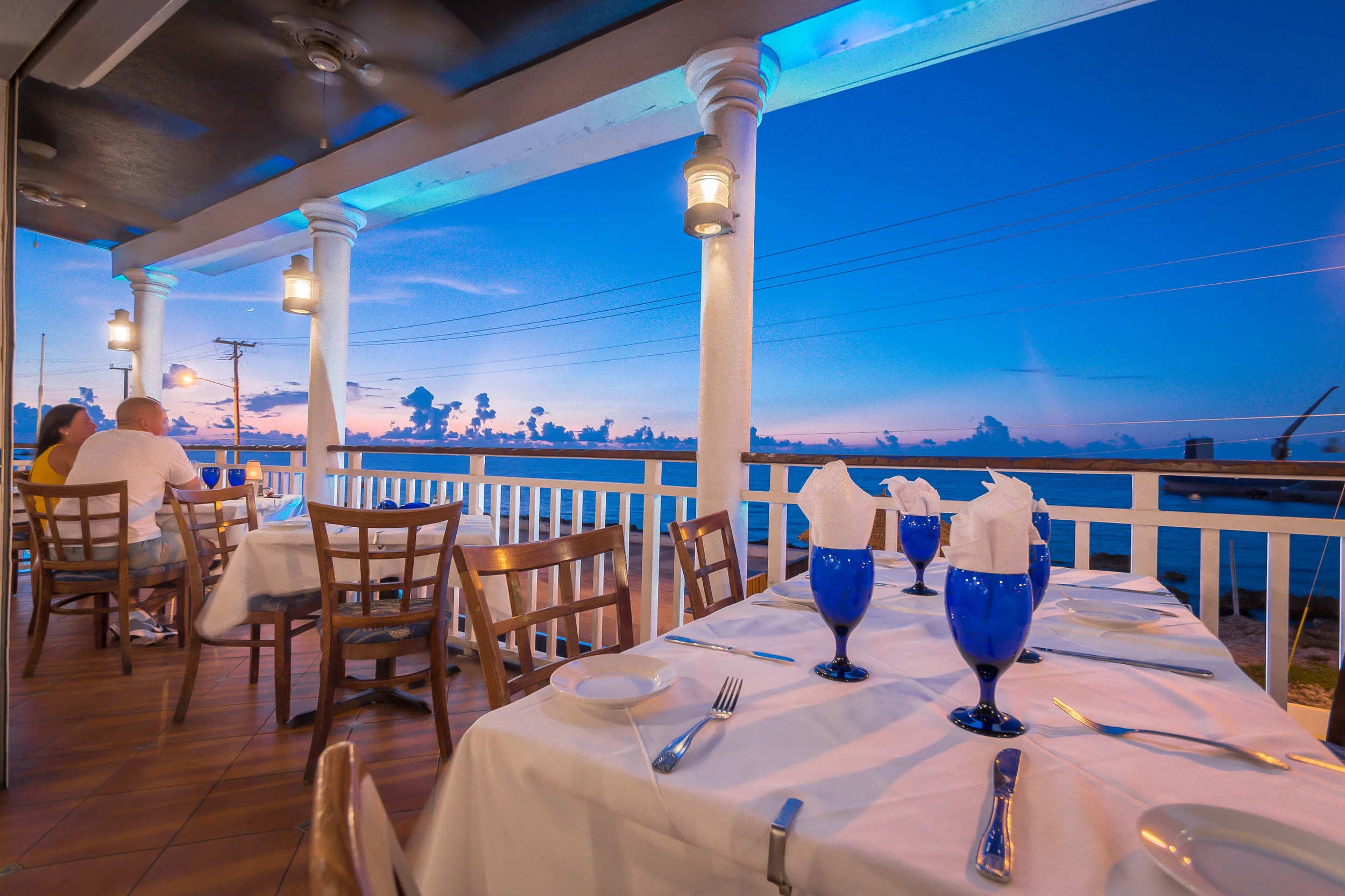 GUY_HARVEY_GRILL-4.jpg