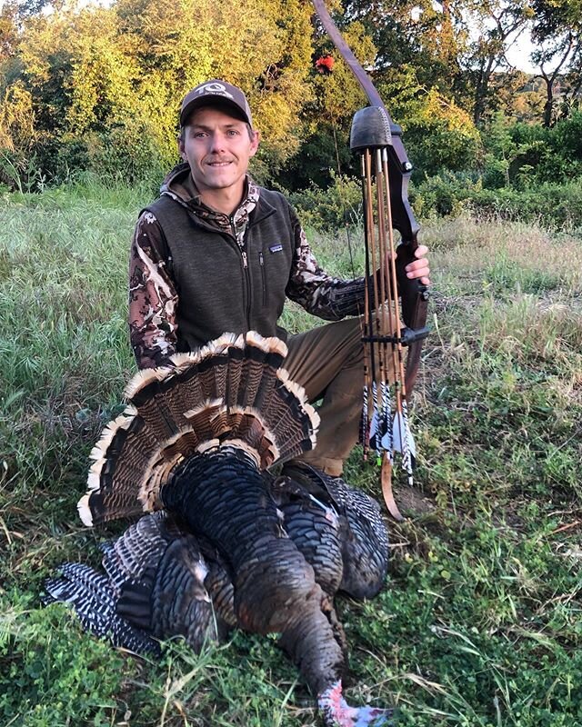 Going to be having turkey &ldquo;carnitas&rdquo; tacos tonight. Special thanks to my buddy Brian, I&rsquo;ve learned a ton this season already. Bow is a 62&rsquo; stalker apex ILF with #55@28 long limbs. Broadhead was a zwicky no mercy single bevel.