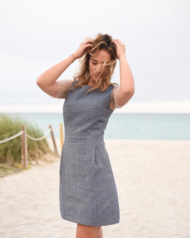 NEW style 💙 when designing any product, we first ask ourselves whether it is timeless, functional, and versatile - an item that makes you feel good year after year. 💙Sheath Dress made with handwoven Faso Danfani from Burkina Faso.