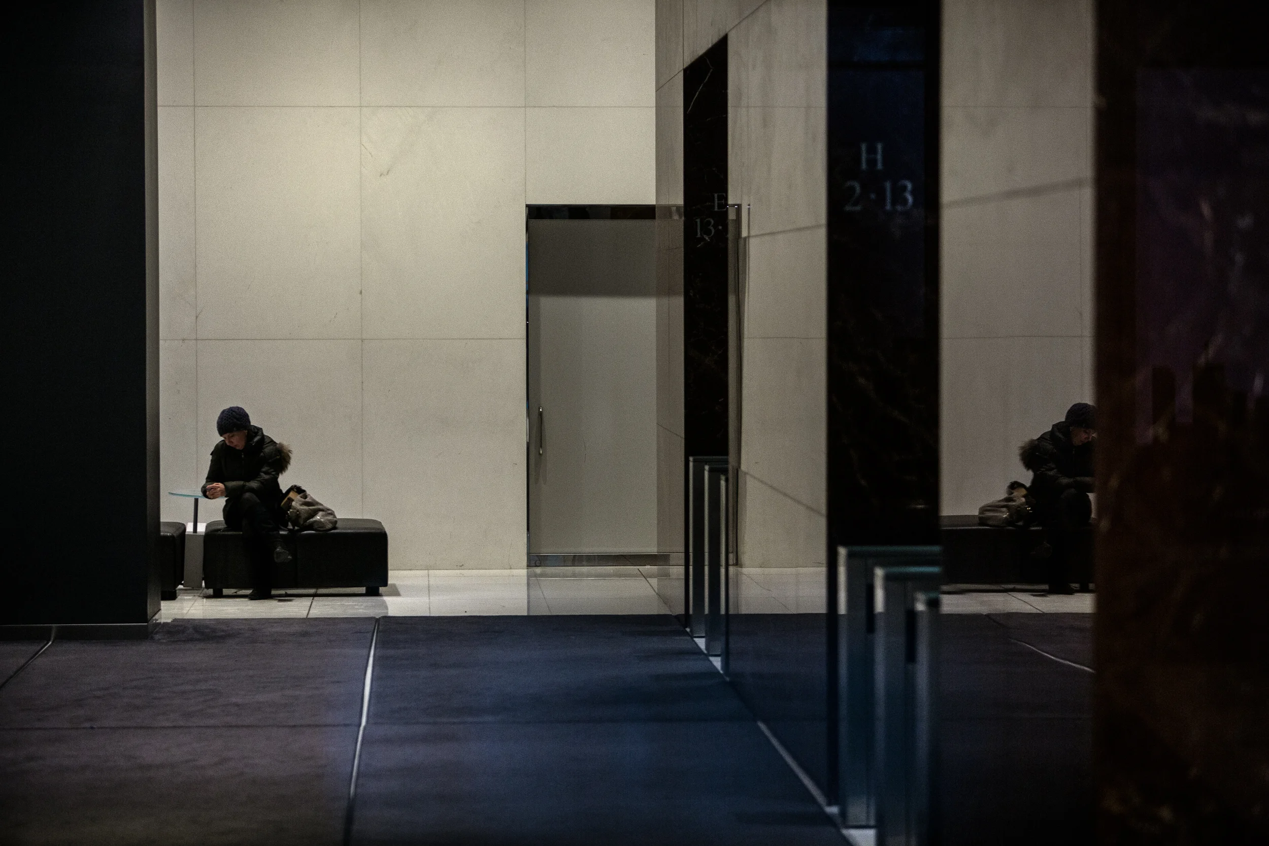 lobby-2-1.jpg