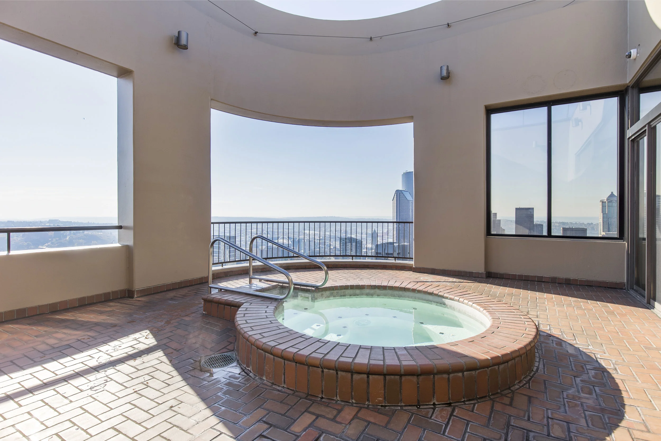 First Hill Plaza Luxury Condos For Sale The Seattle Condo Group