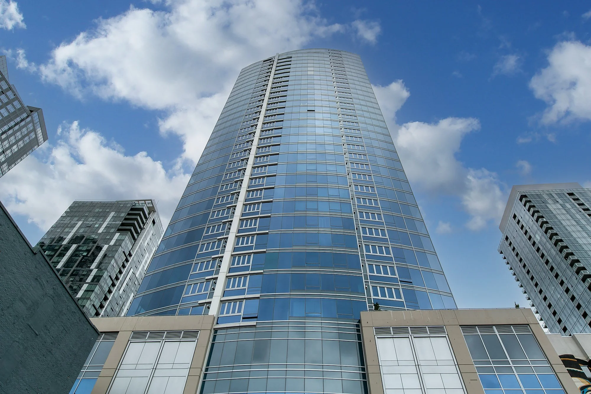 1521-2nd-Ave-Seattle-WA-98101-3.jpg