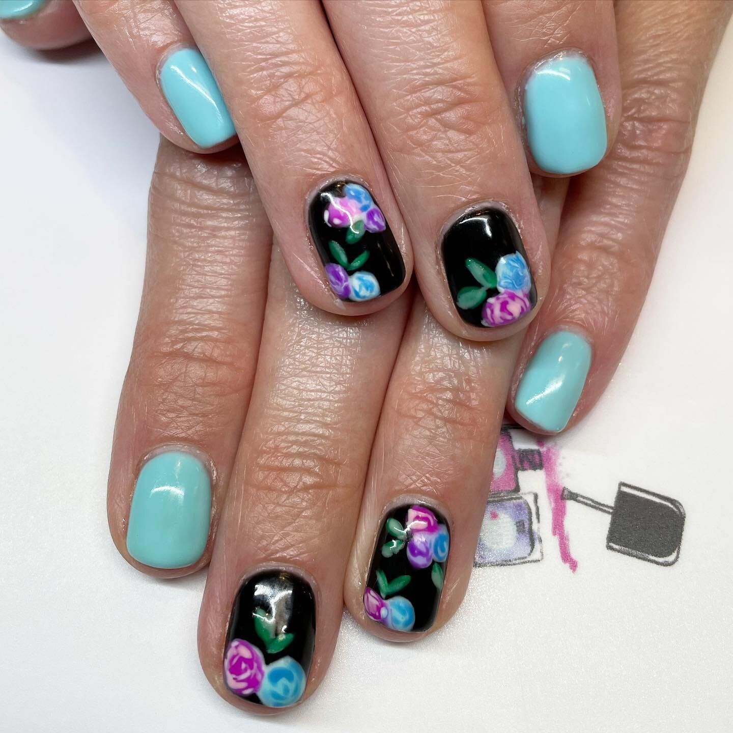 Filed under: Manis never posted 

#zoommani  #nails #naturalnails #gelnails #manimaven #nailstylist  #notd  #nailsoftheday #naildesign #nailsofinstagram #columbusnails #socolumbus #experiencecolumbus #lifeincbus #asseenincolumbus #614living #columbus