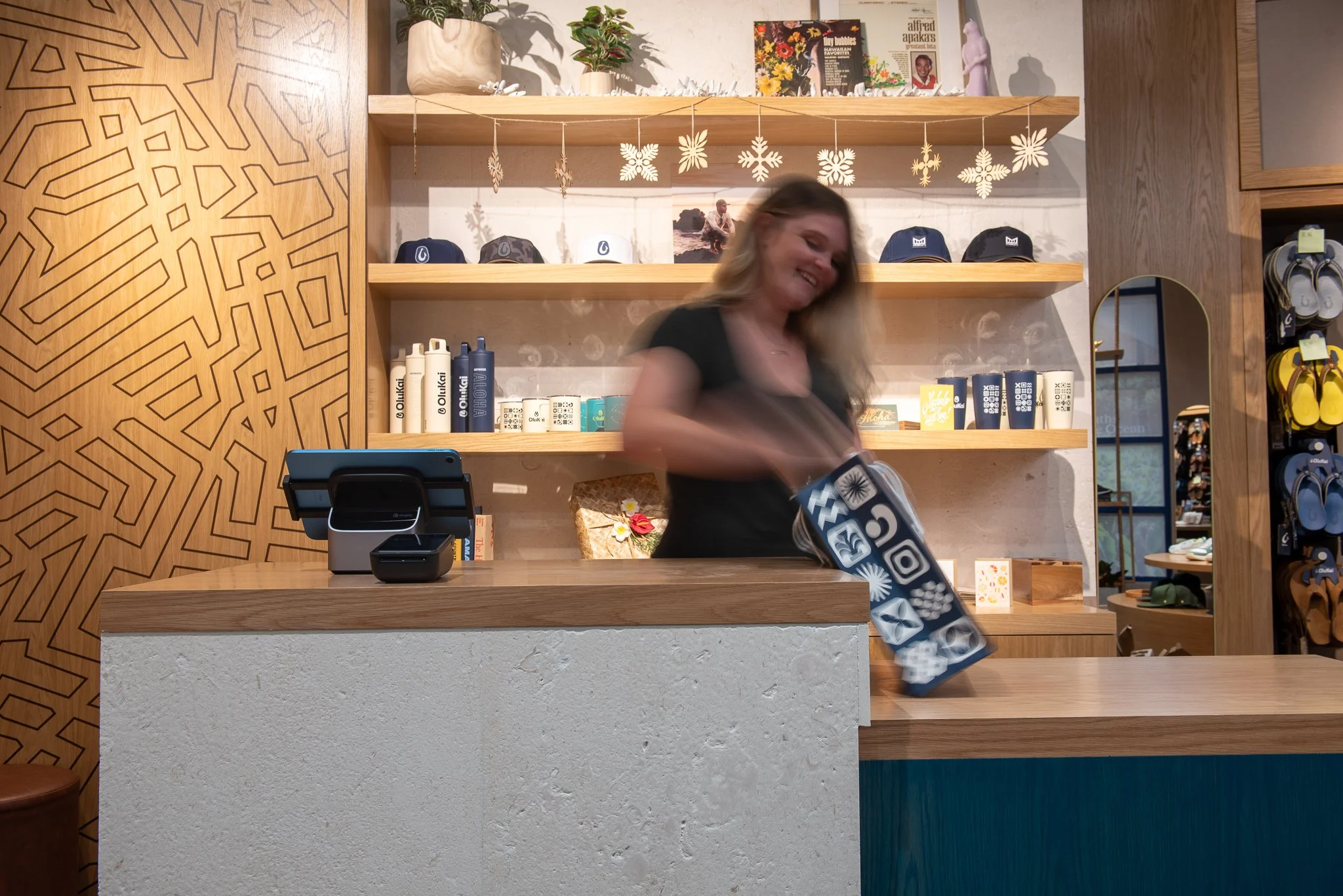 Olukai Disney Springs-27.jpg