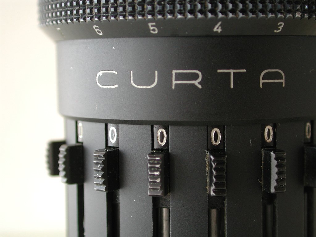 Curta-003_1024x1024.jpg