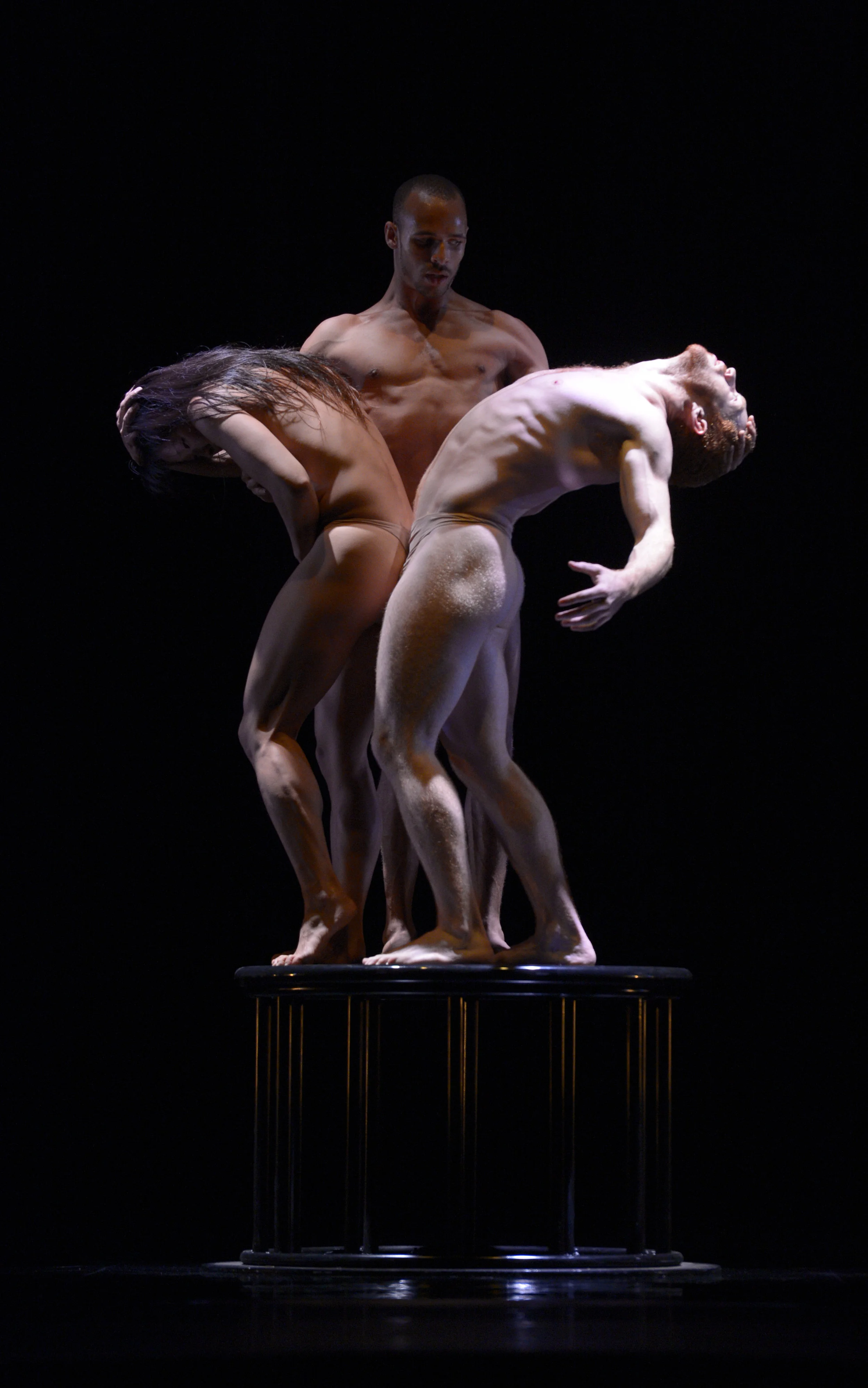 Pilobolus_On the Nature of Things_Grant Halverson3.JPG