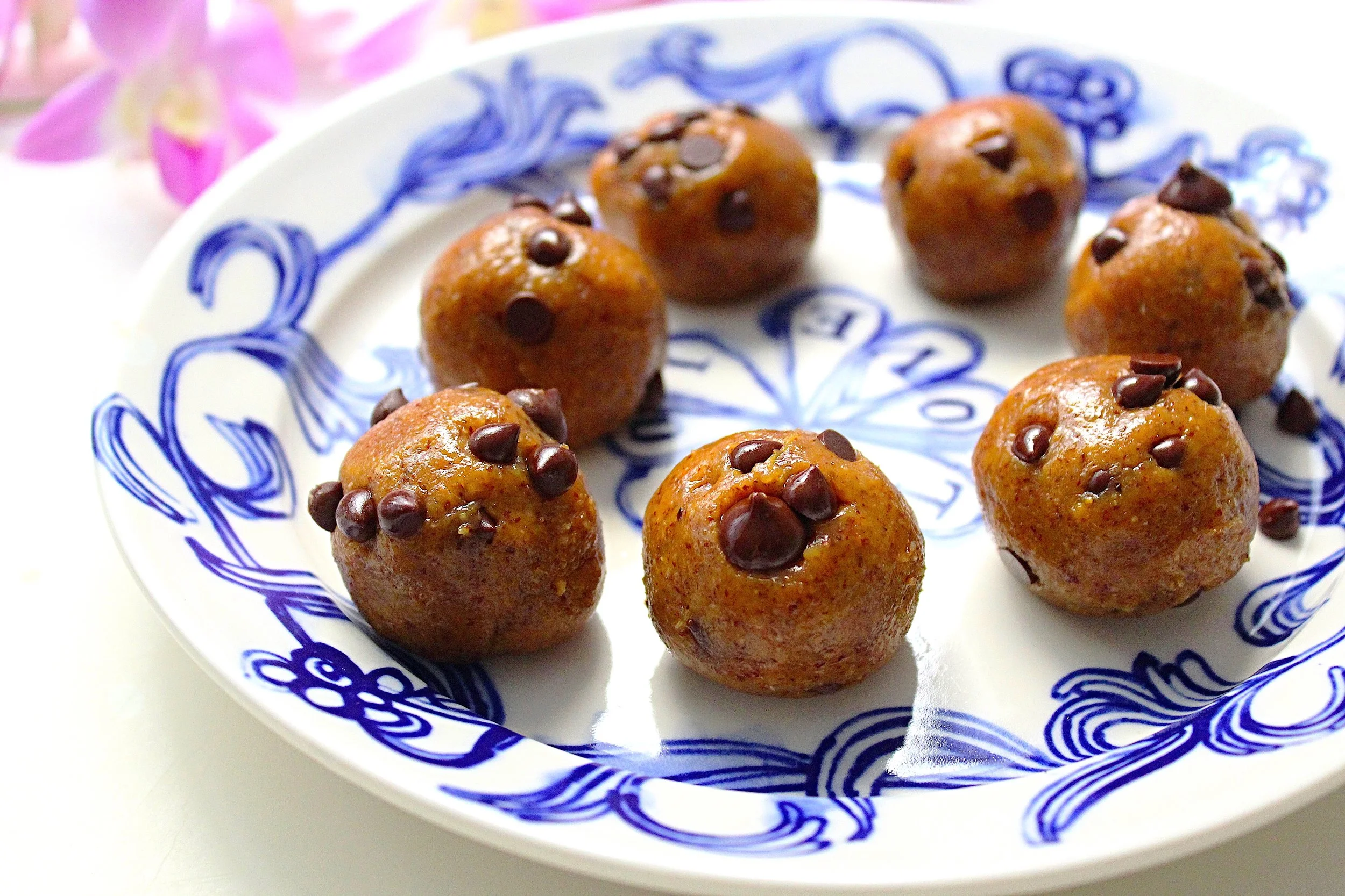 ¡Las bolitas más ricas y más saludables que vas a encontrar! Creadas especialmente para una familia de 4 pacientes infantiles de mi coaching nutricional.