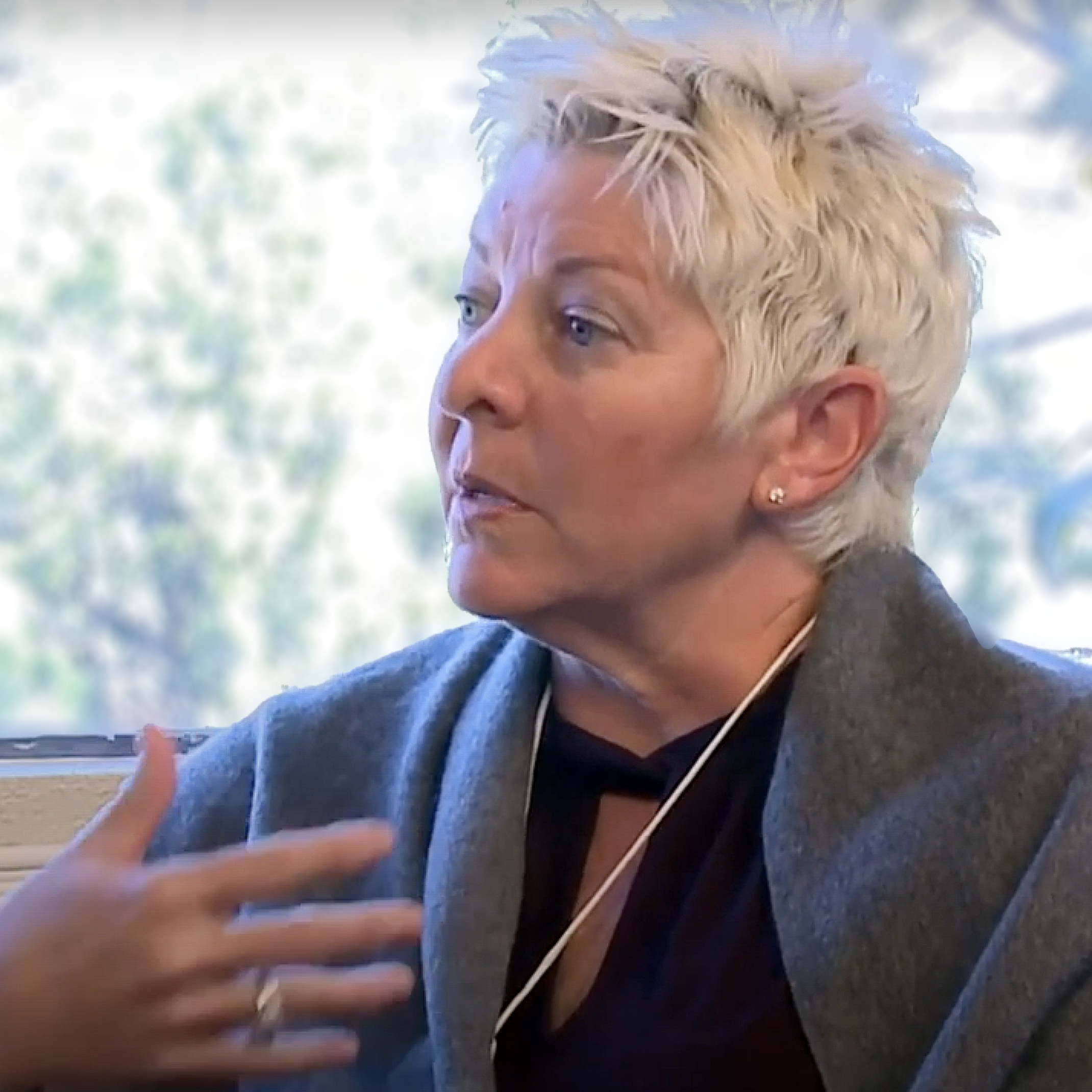 Radical Courage – Hide or Be Seen 